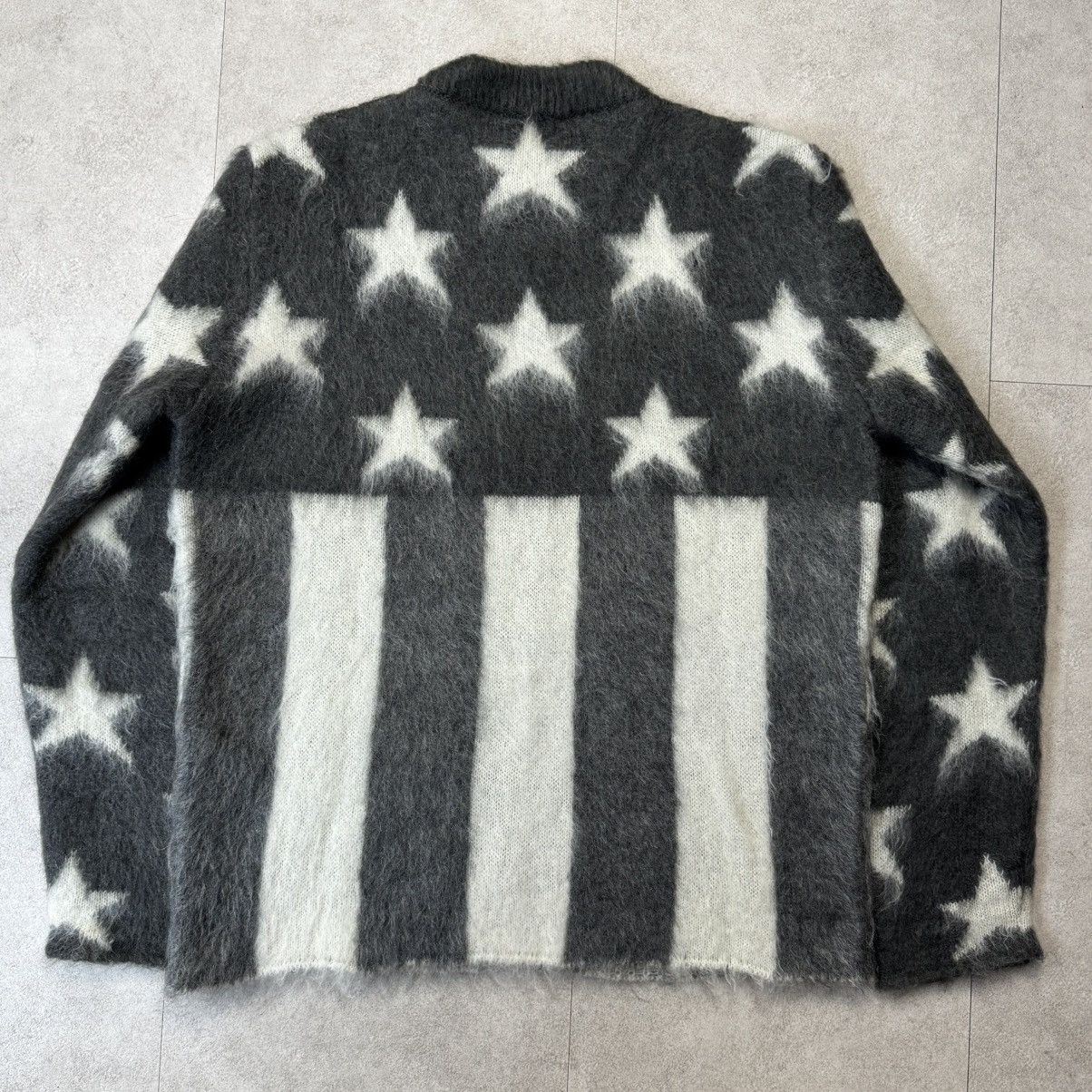 Louis Vuitton AW19 Louis Vuitton Virgil Abloh Mohair Flag Knitted Sweater Size US XS / EU 42 / 0 - 2 Thumbnail