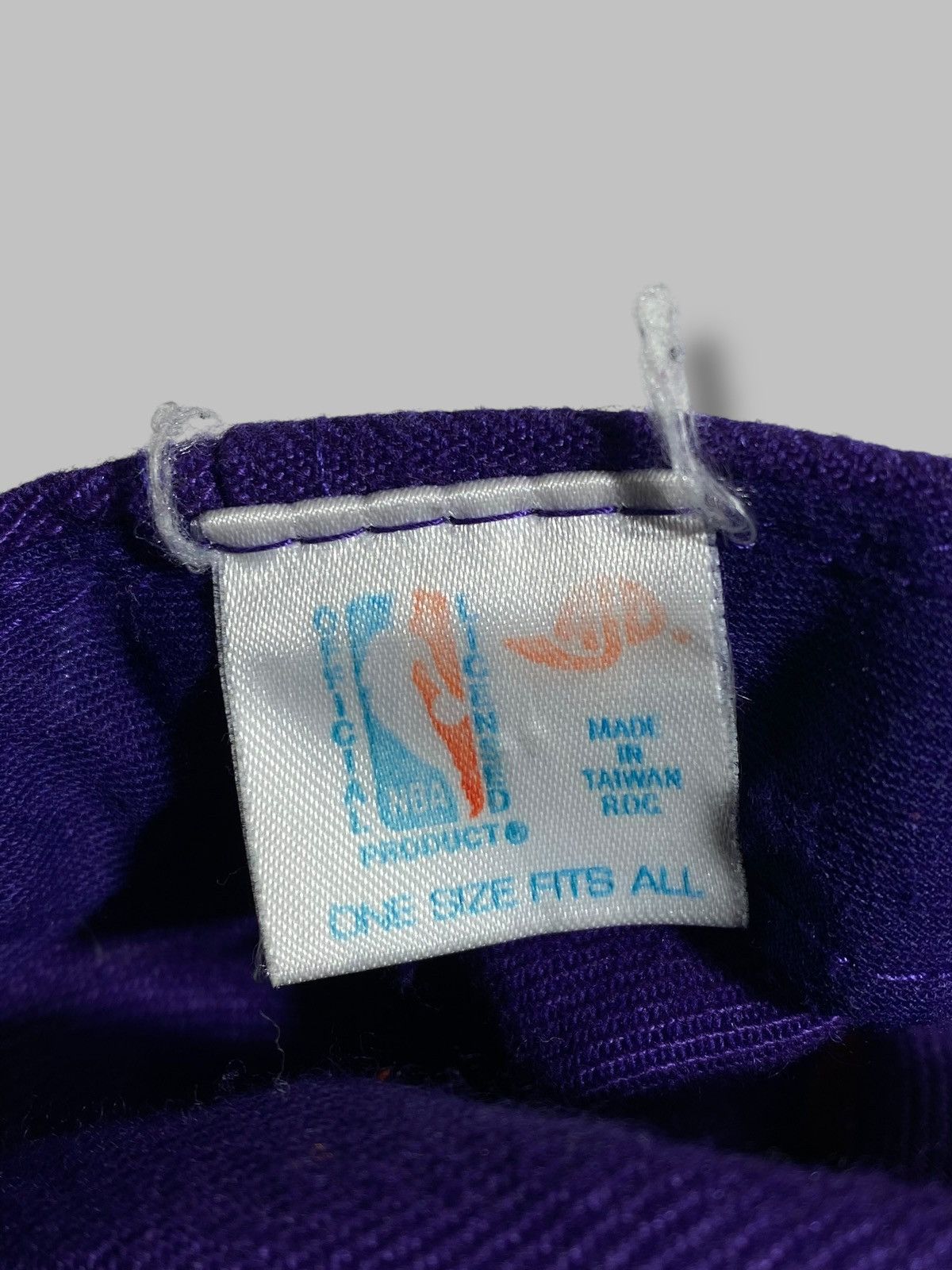 NBA Vintage 90s Phoenix Suns Signatures Rare Snapback Cap USA Size ONE SIZE - 15 Thumbnail