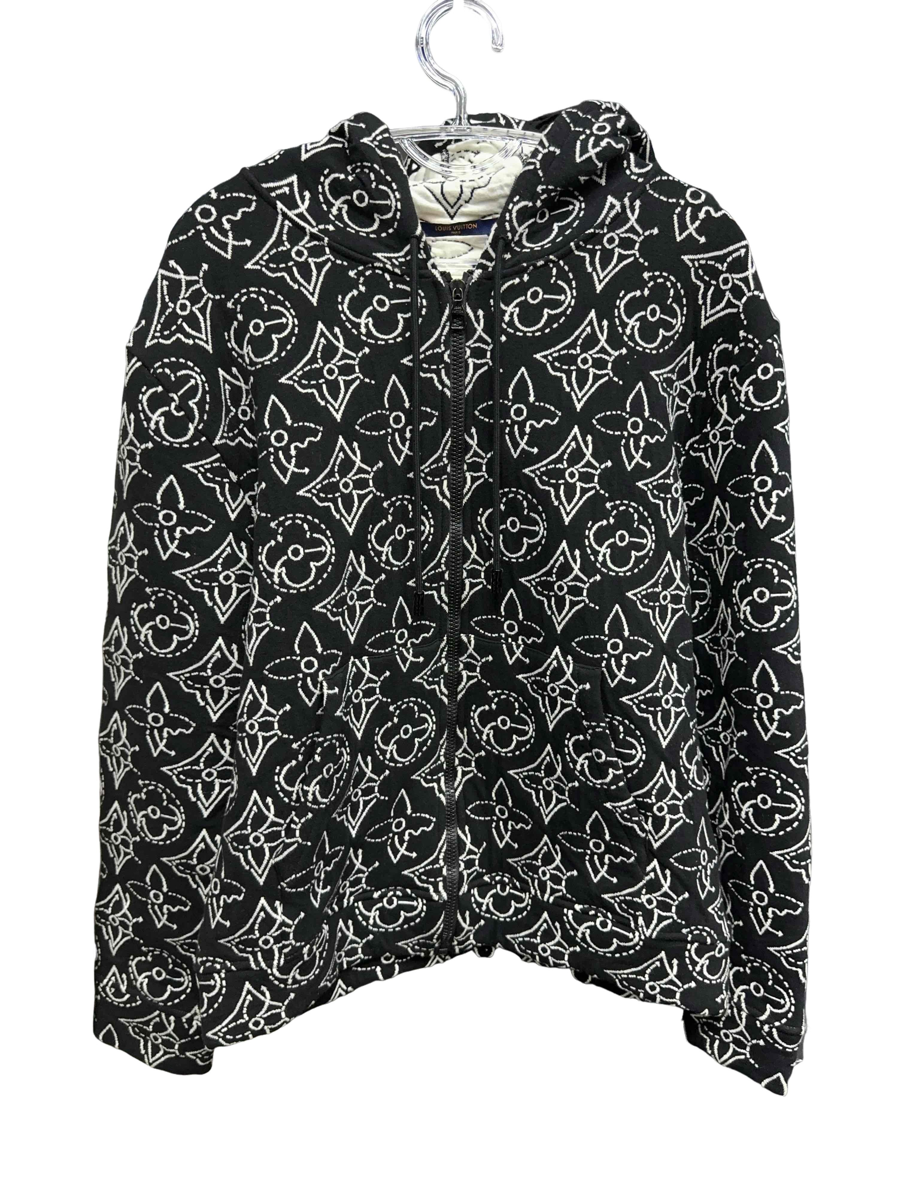 Louis Vuitton × NBA Louis Vuitton X NBA strategic flowers quilted