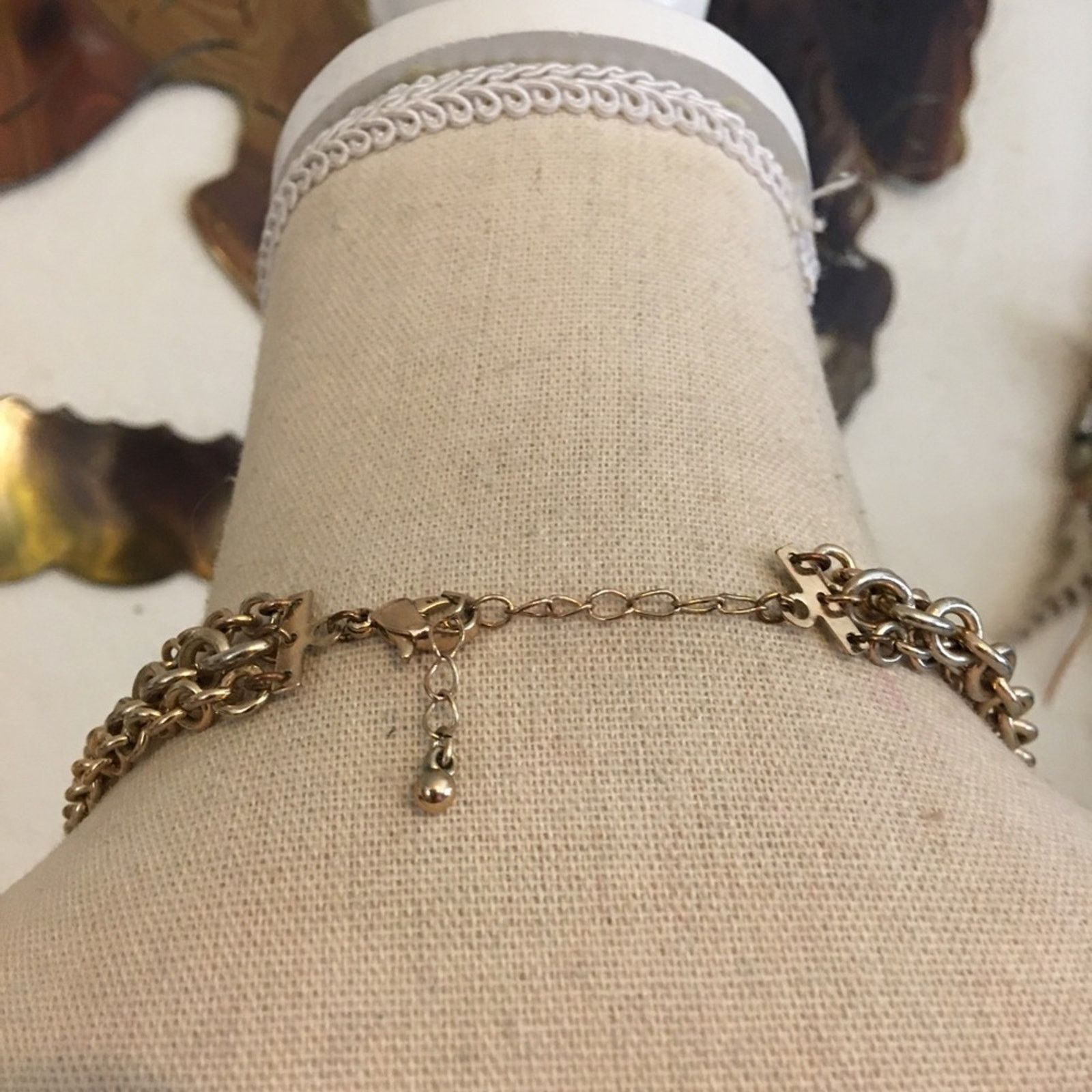 Vintage Vintage peach chandelier gold tone chain necklace Size ONE SIZE - 5 Thumbnail