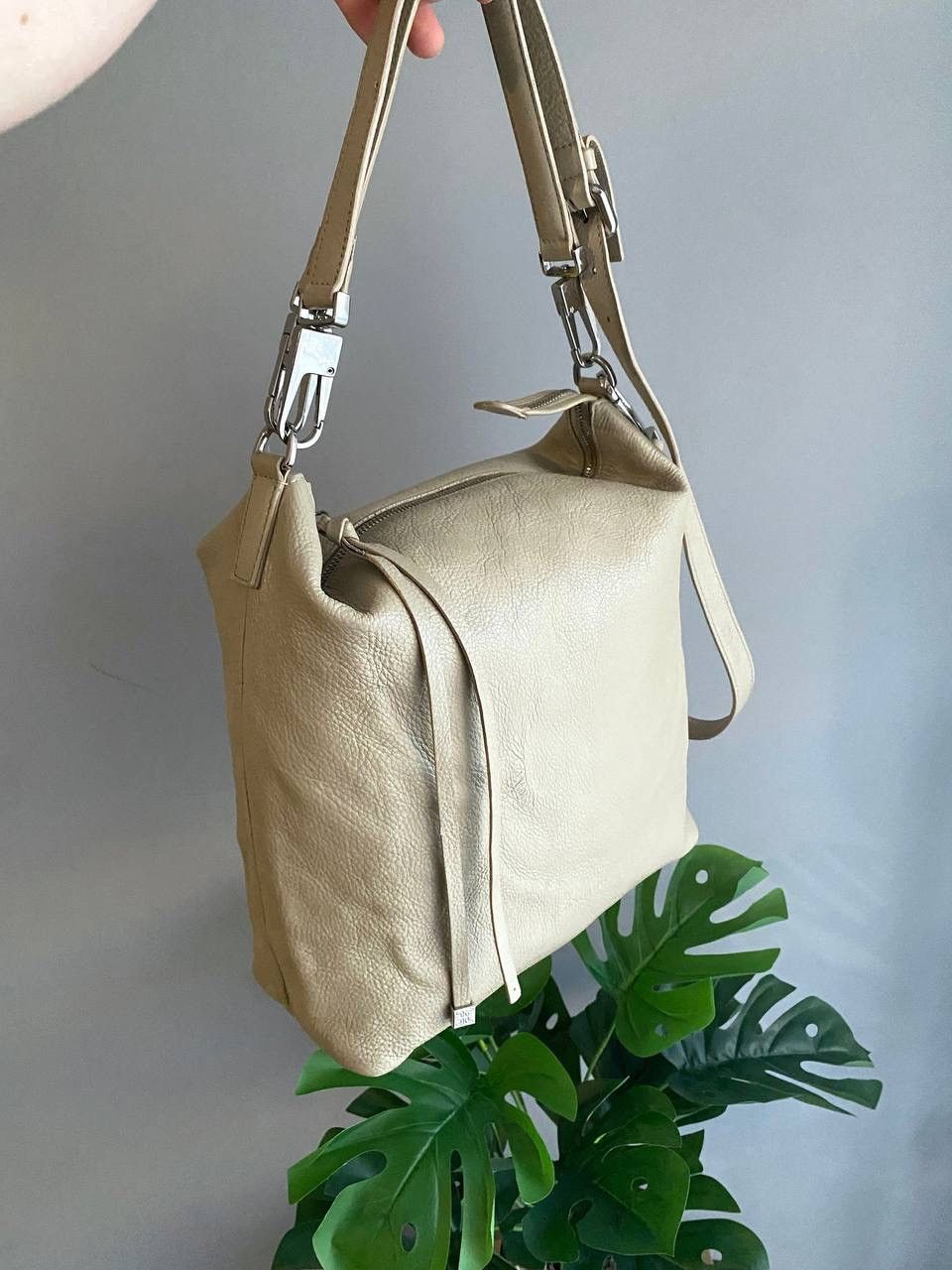 Other Coccinelle Women’s Beige Shoulder Leather Bag Size ONE SIZE - 4 Thumbnail