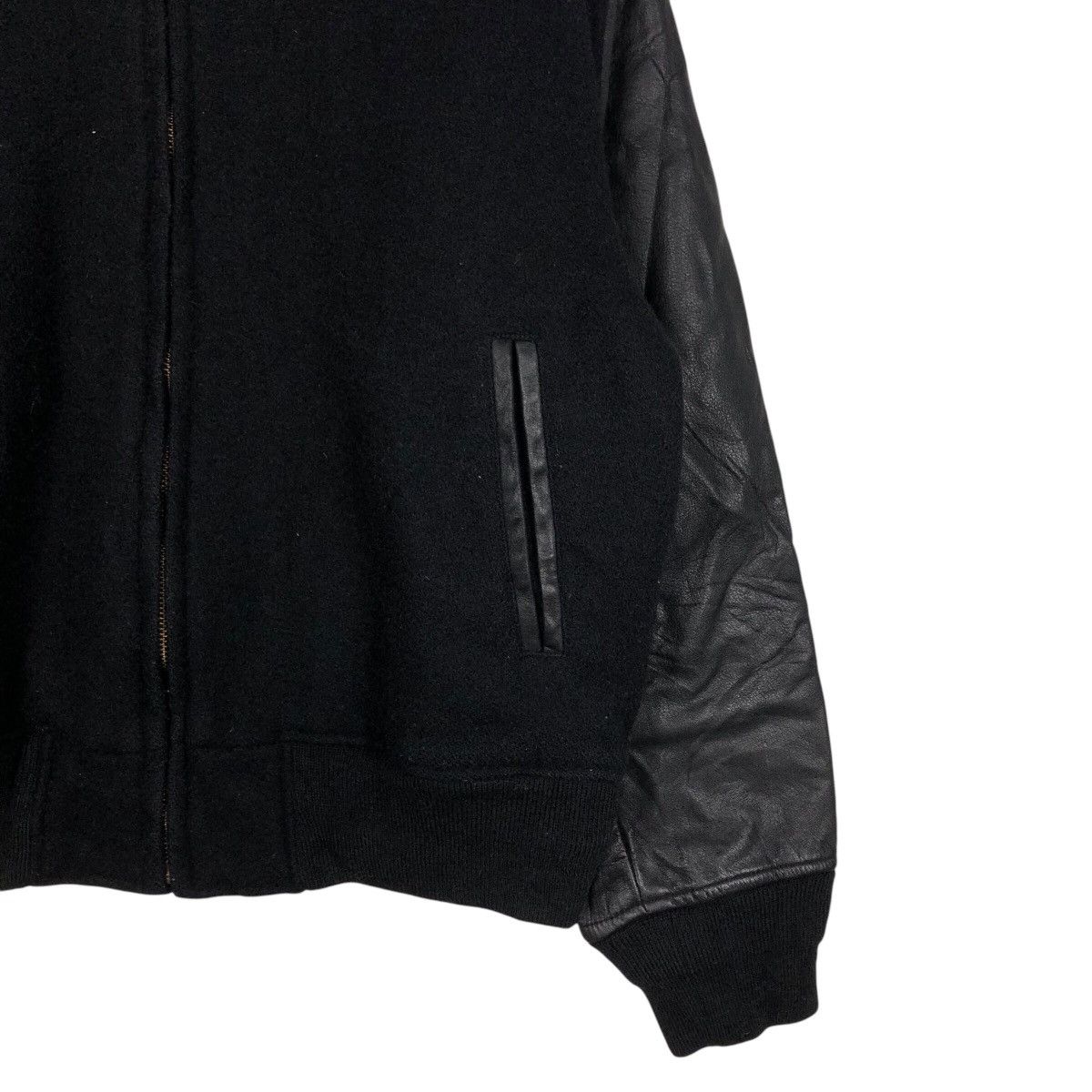 Japanese Brand 📌Vintage Bomber Leather Jacket American Wear Raccoon Size US M / EU 48-50 / 2 - 6 Thumbnail