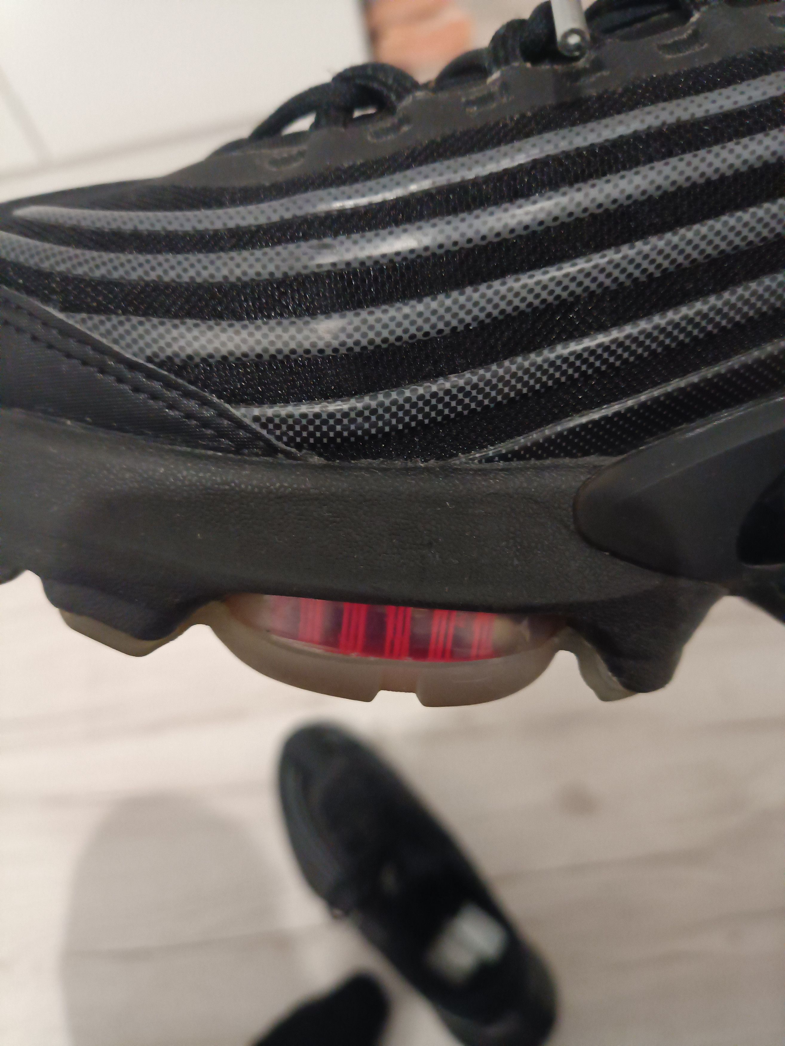 Nike Nike Air Max ZM950 Size US 9.5 / EU 42-43 - 12 Thumbnail
