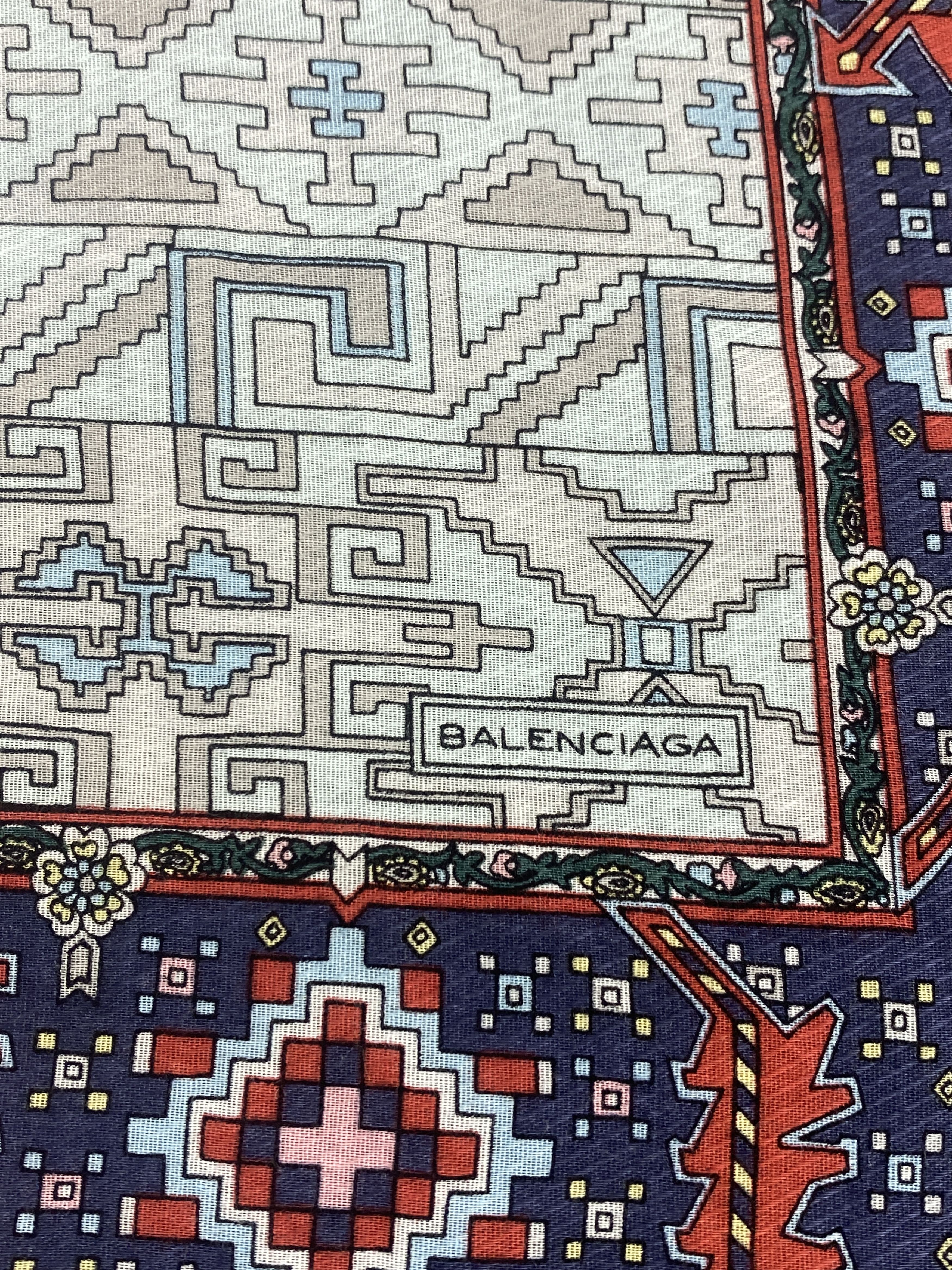 Balenciaga Vintage Balenciaga Handkerchief / Neckerchief KT0298 Size ONE SIZE - 6 Thumbnail
