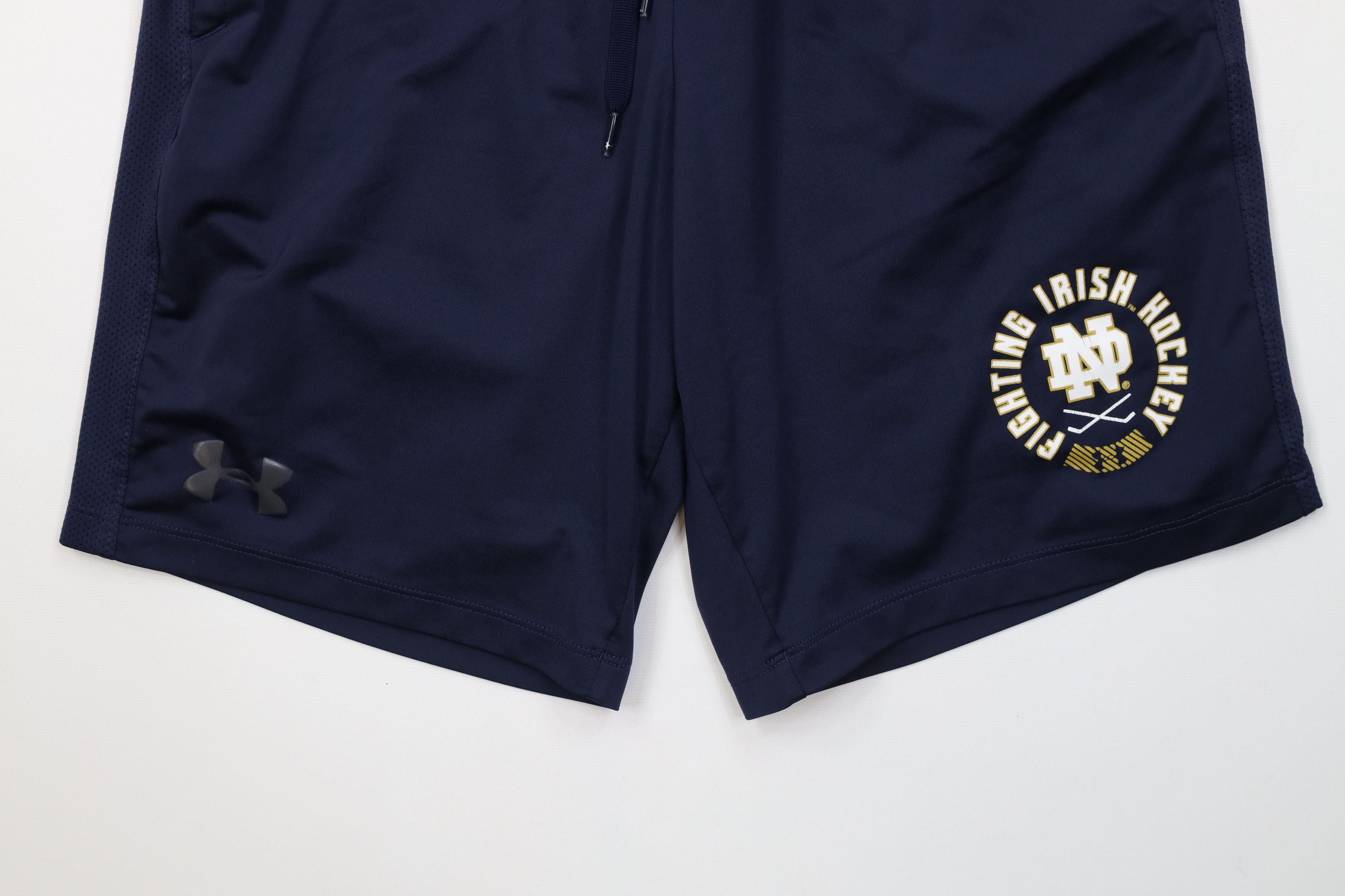 Under Armour Under Armour Notre Dame University Hockey Above Knee Shorts Size US 30 / EU 46 - 4 Thumbnail