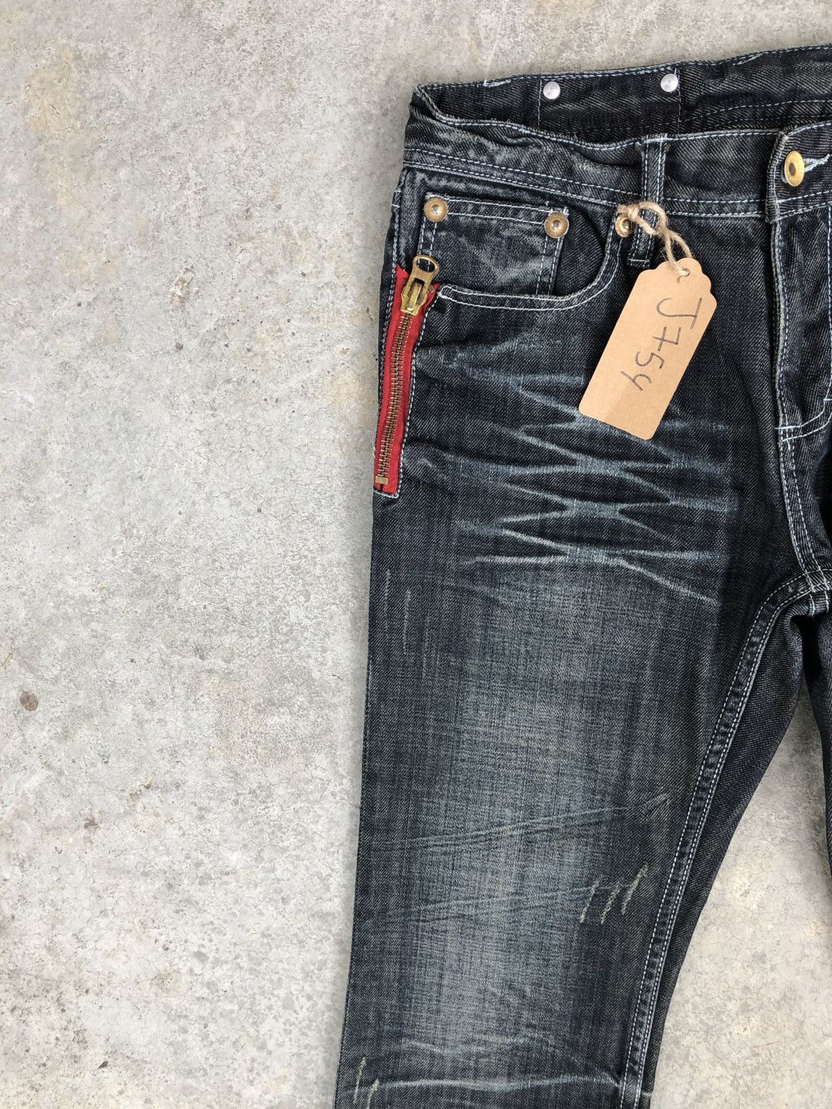 semanticdesign Japanese Semantic Design Flared Jeans Distressed Jeans Size US 31 - 4 Thumbnail