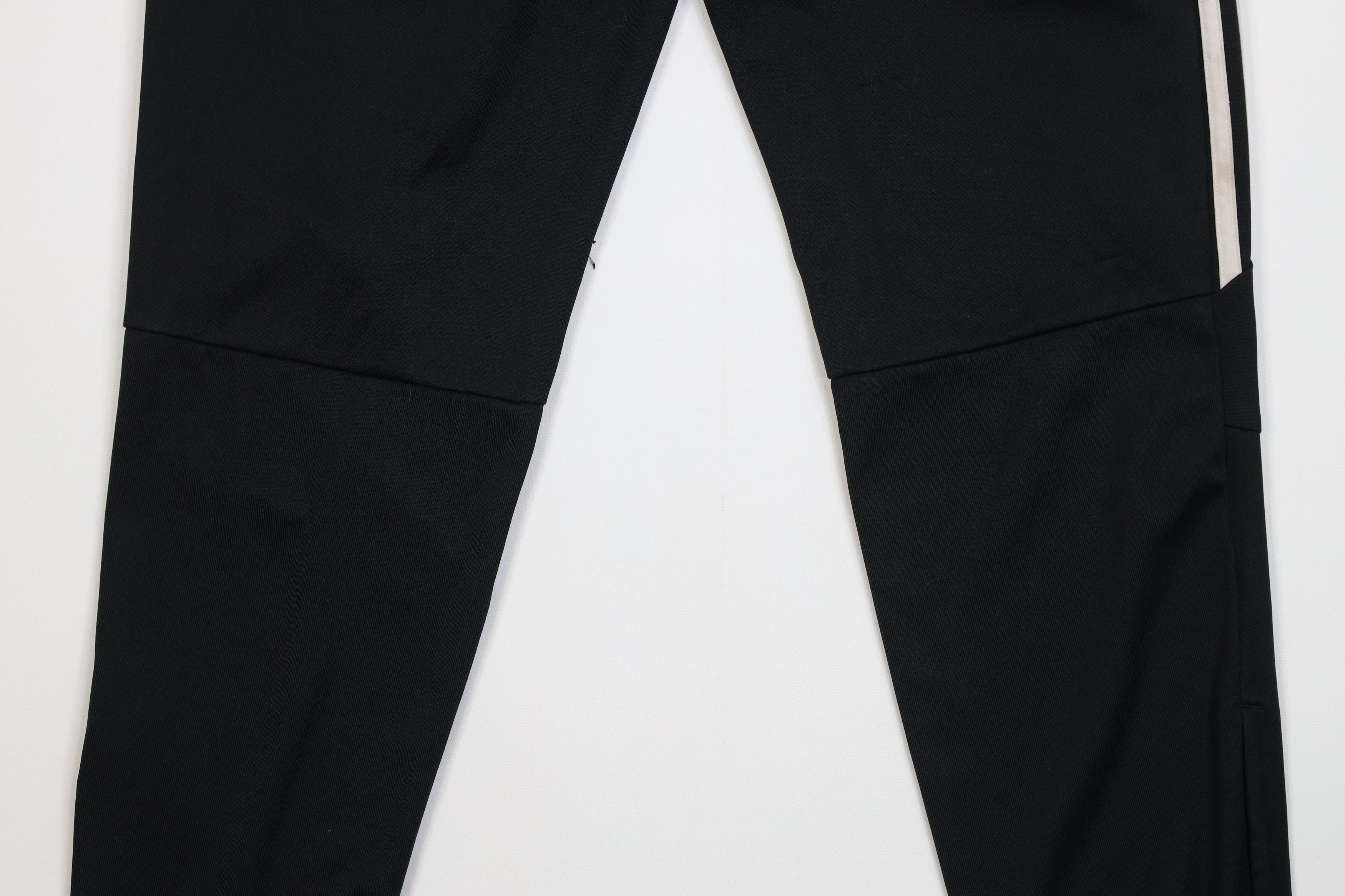 Adidas Vintage Y2K Adidas Tapered Leg Soccer Warm Up Pants Black Size US 34 / EU 50 - 14 Thumbnail