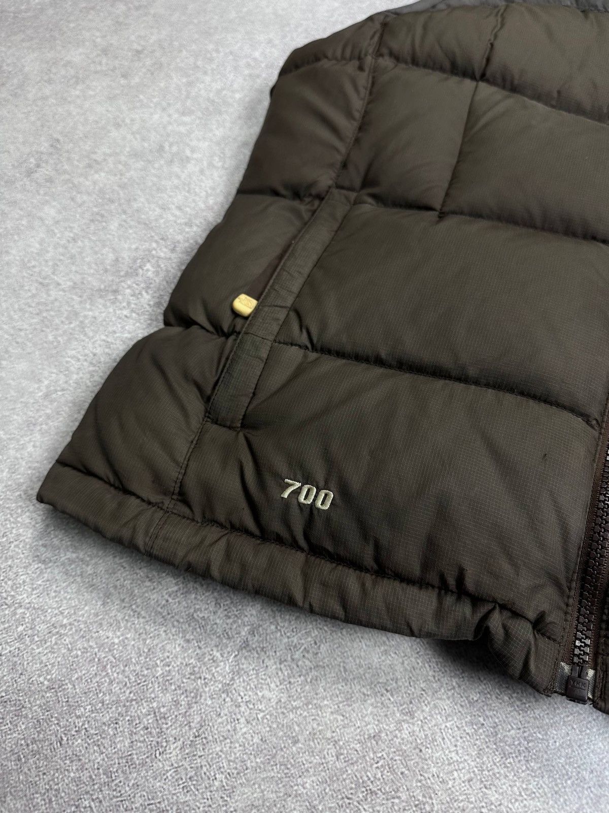 The North Face Vintage Brown The North Face Puffer Down Vest Y2K S Rare Size S / US 4 / IT 40 - 4 Thumbnail