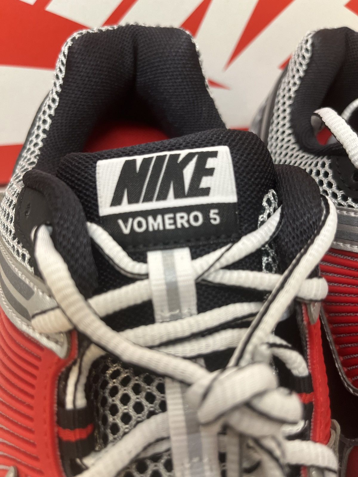 Nike Nike zoom vomero 5 Size US 11.5 / EU 44-45 - 3 Thumbnail