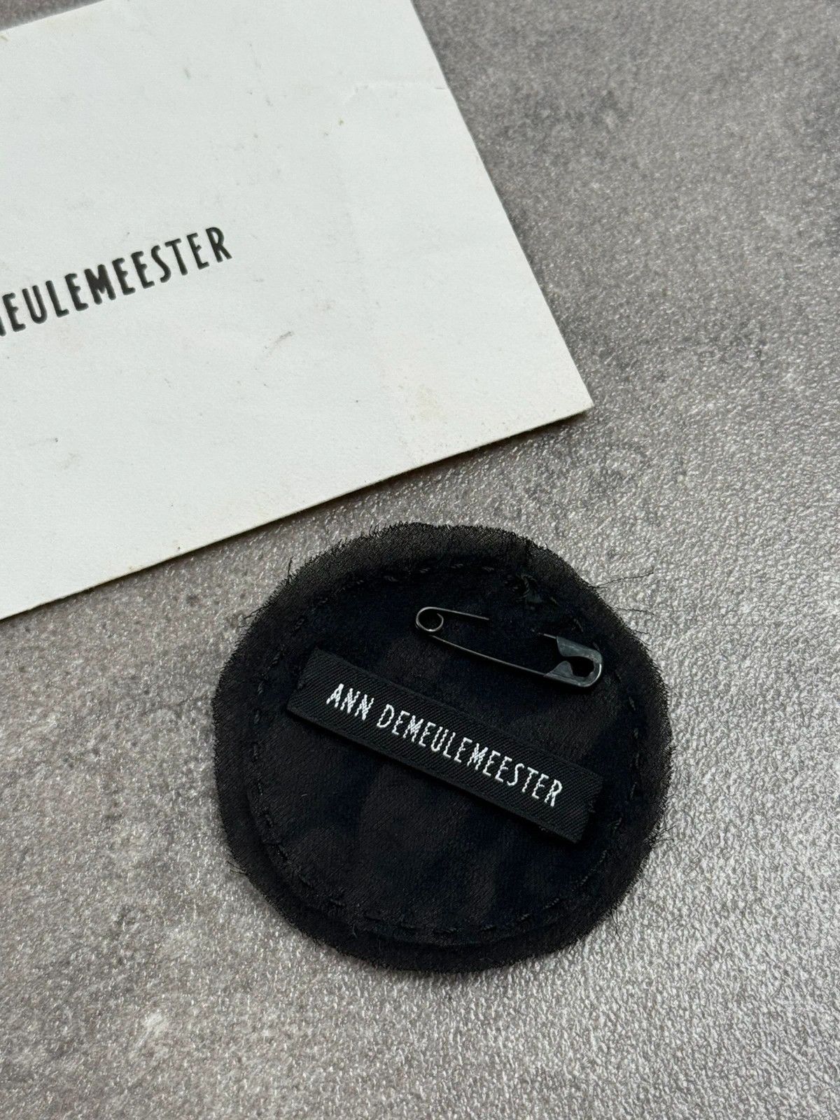 Ann Demeulemeester Ann Demeulemeester brooch archive vintage avant garde Size ONE SIZE - 4 Thumbnail