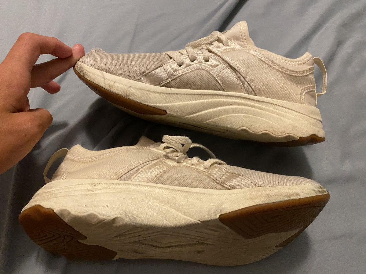 Puma Puma female shoe Size US 6 / IT 36 - 6 Thumbnail
