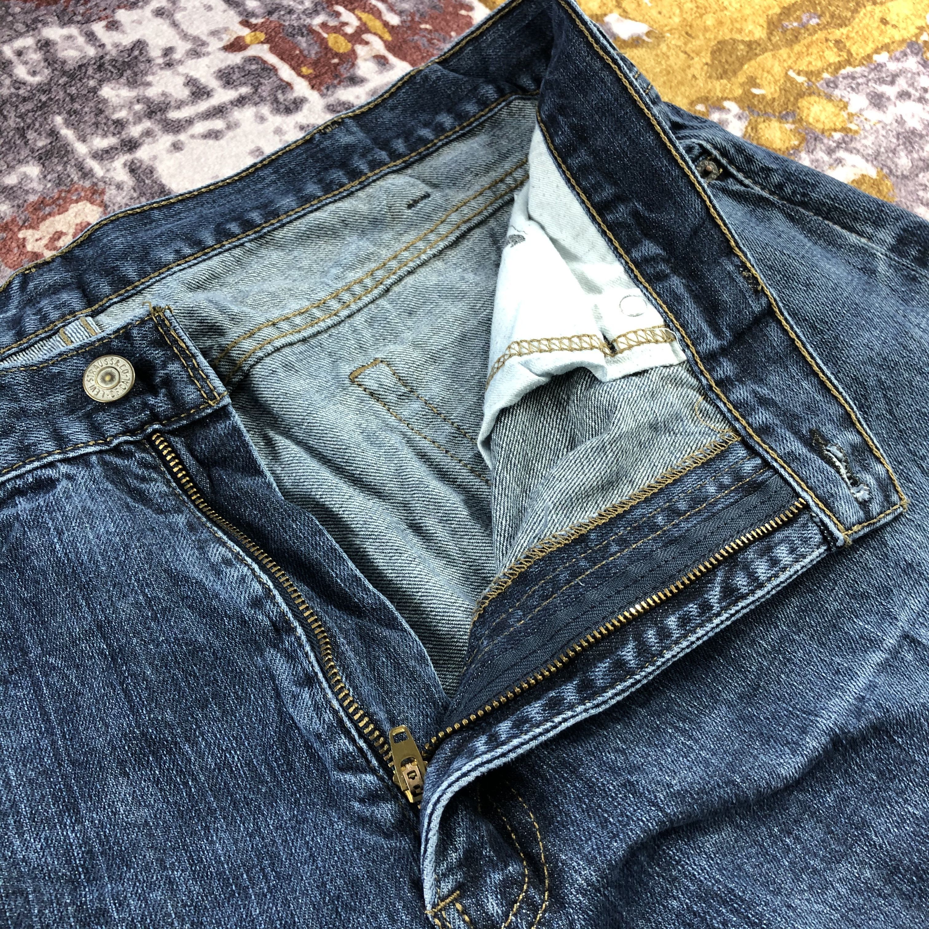 Levi's × Vintage Vintage Blue Wash Levis 559 Jeans-JM3001 Size US 41 - 9 Thumbnail