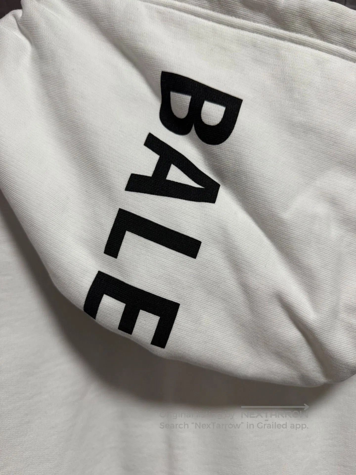 Balenciaga white oversized balenciaga sweatshirt with logo. Size US M / EU 48-50 / 2 - 3 Thumbnail