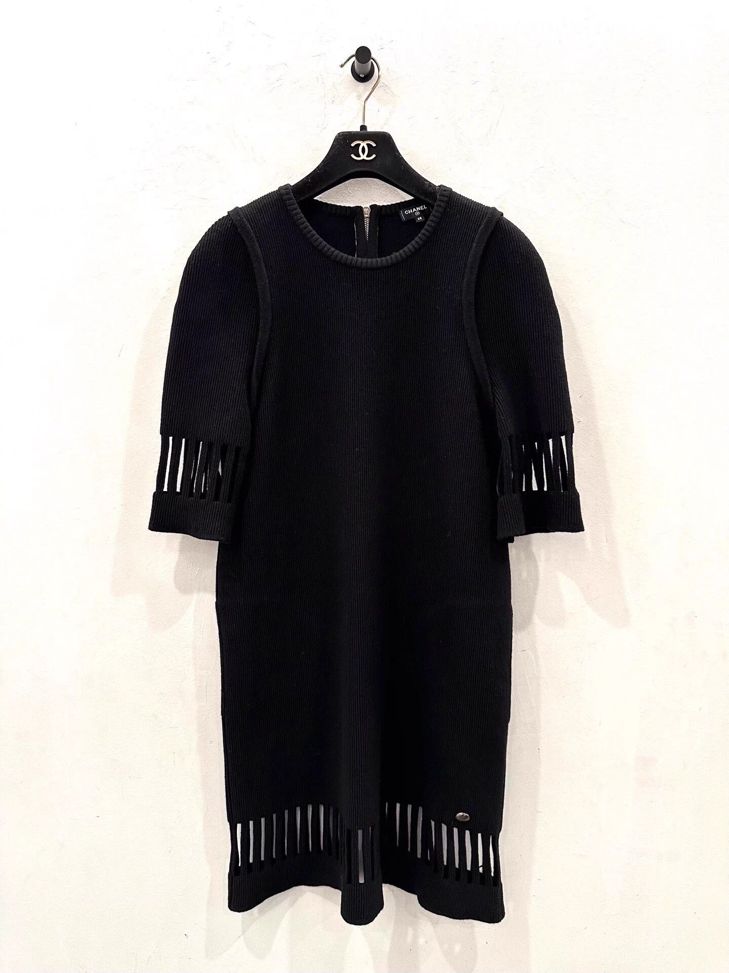 Chanel Chanel Di Kong women's black openwork wool knit dress 38 Size S / US 4 / IT 40 - 1 Thumbnail