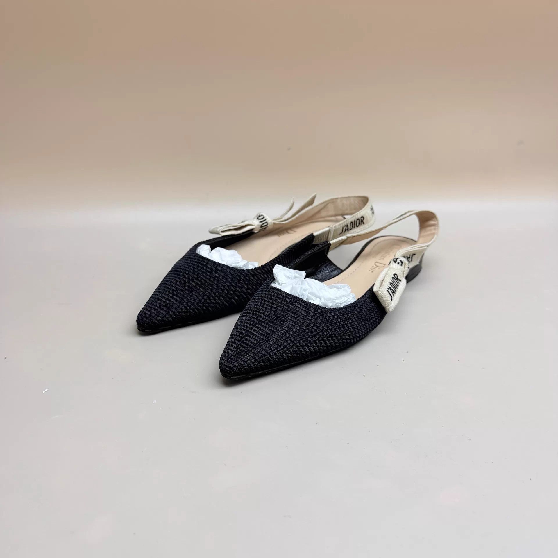 Dior Dior B&W Logo Embroidered Low-Heel Pumps 35 95 New Size US 4.5 / IT 34.5 - 1 Thumbnail