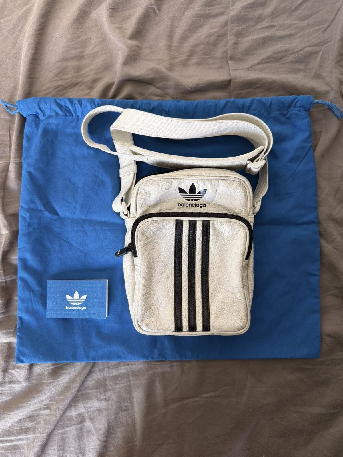 Adidas × Balenciaga CROSSBODY BAG Size ONE SIZE - 1 Thumbnail