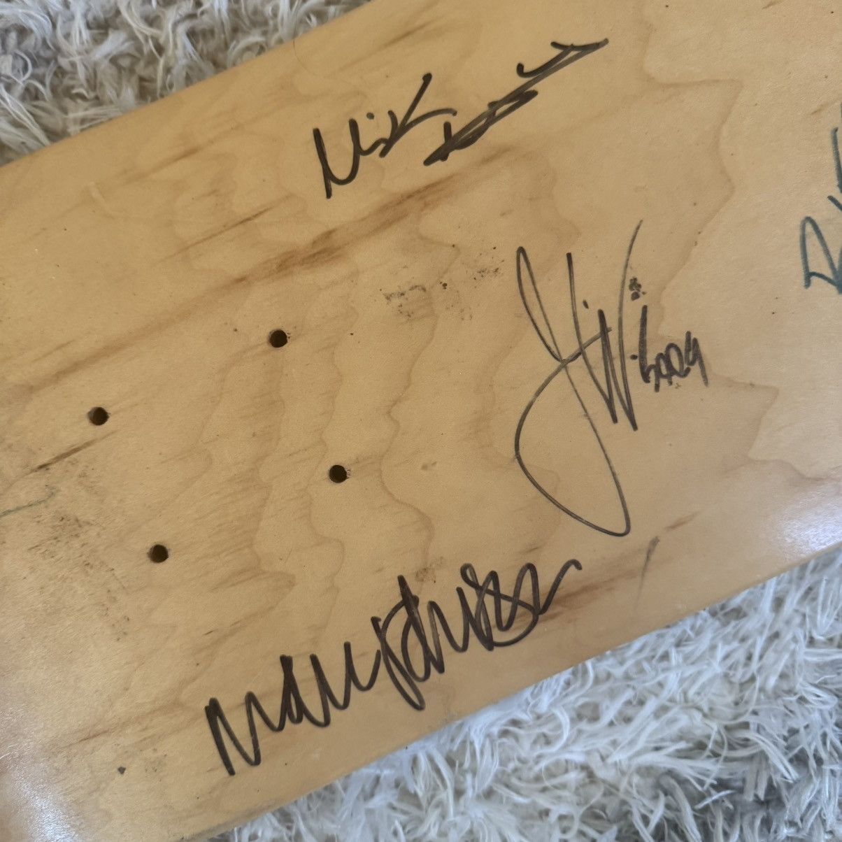 Matix 2009 Matix skateboards signed skateboard Size ONE SIZE - 3 Thumbnail