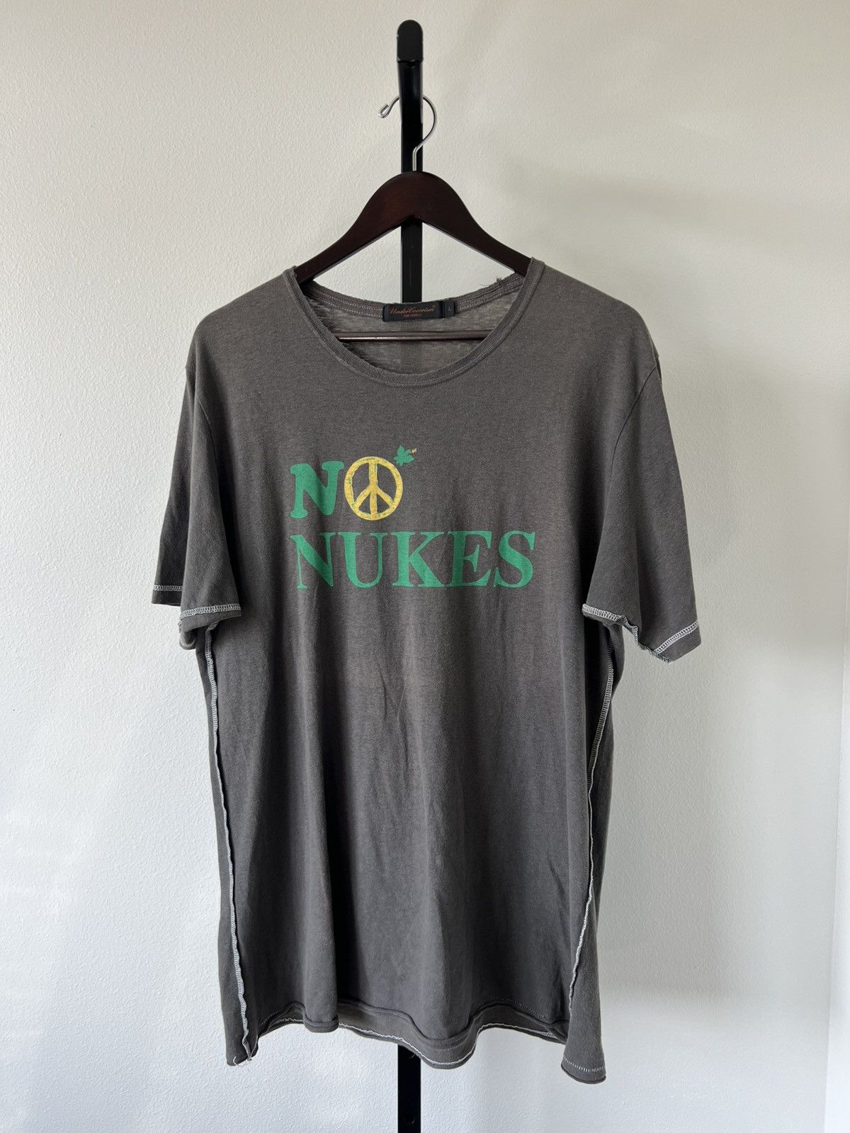 UNDERCOVER NO NUKES Tシャツ Sサイズ UNDERCOVER NO NUKES Tシャツ Sサイズ トップス