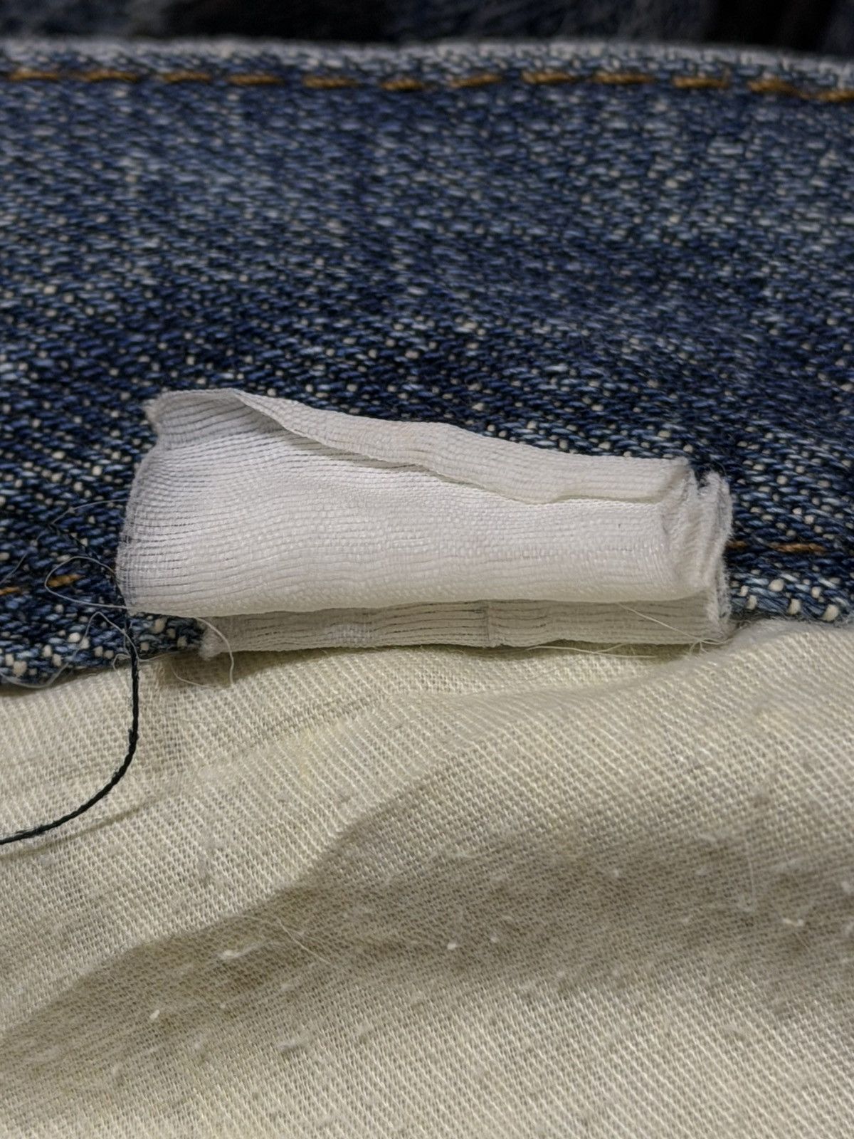 Hanes Vintage 90s Hanes Blue Faded Wash Distressed Wide Leg Baggy Size US 32 / EU 48 - 7 Thumbnail