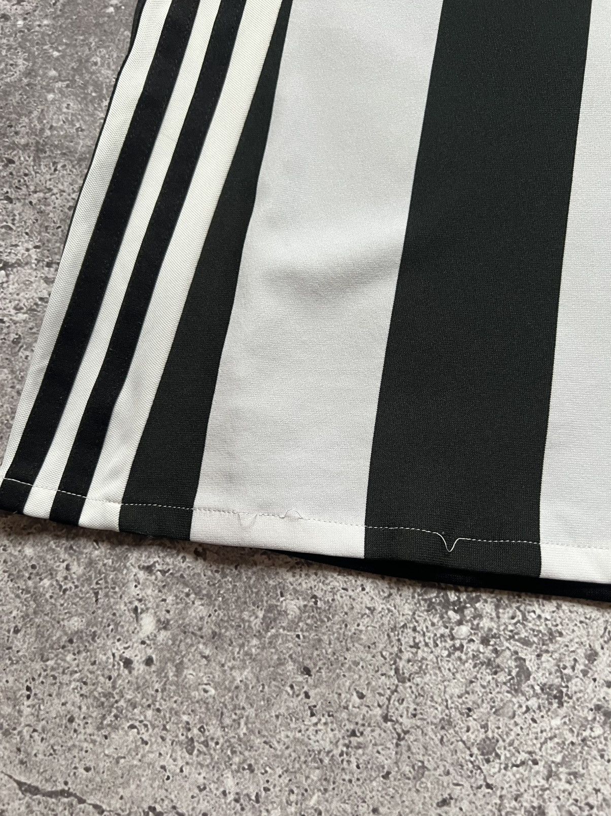Adidas Adidas Juventus 2017/18 Home Football Shirt Jersey Adizero Size US S / EU 44-46 / 1 - 8 Thumbnail