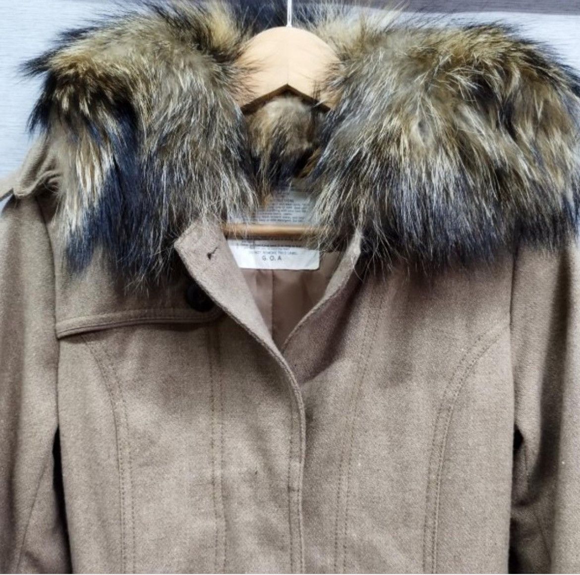 Japanese Brand GOA Fur neck tan coat Size US S / EU 44-46 / 1 - 2 Thumbnail