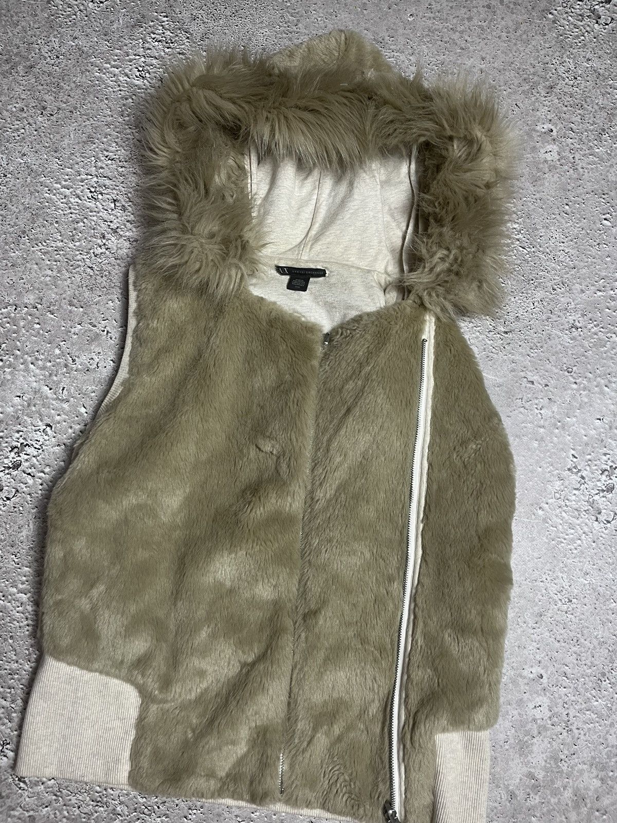 Armani × Armani Exchange Vintage Woman’s Armani Exchange Fur Faux Double Zip Vest Size M / US 6-8 / IT 42-44 - 2 Thumbnail