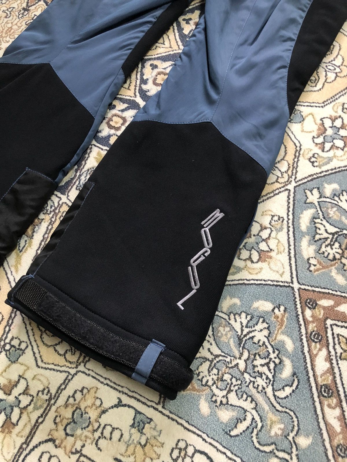 The North Face Vintage The North Face Mogul Skiwear Jumpsuit/Pants Size 30" / US 8 / IT 44 - 15 Thumbnail