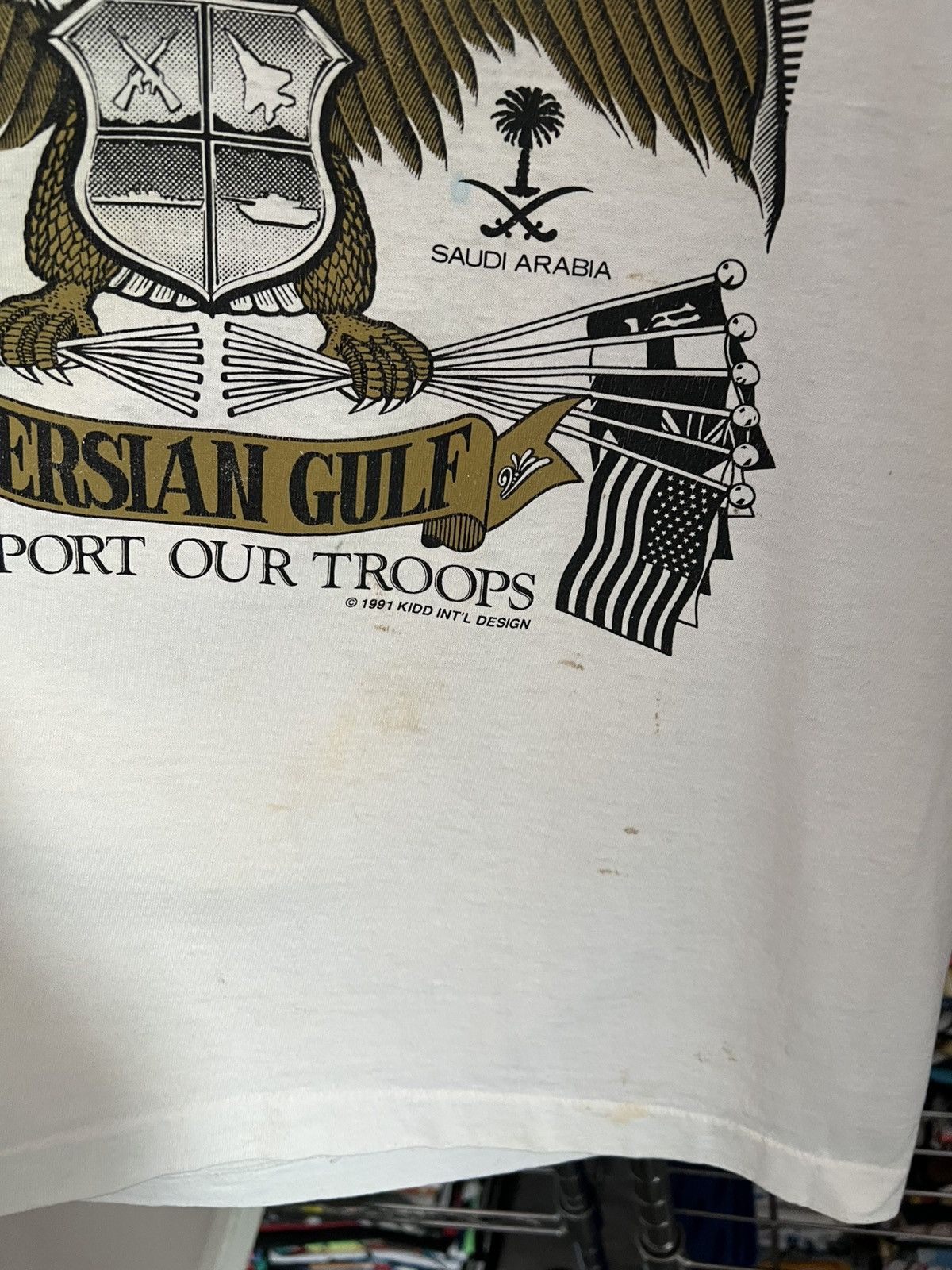 Vintage 1991 Operation Desert Storm Single Stitch Sceen Stars Army Size US L / EU 52-54 / 3 - 6 Thumbnail