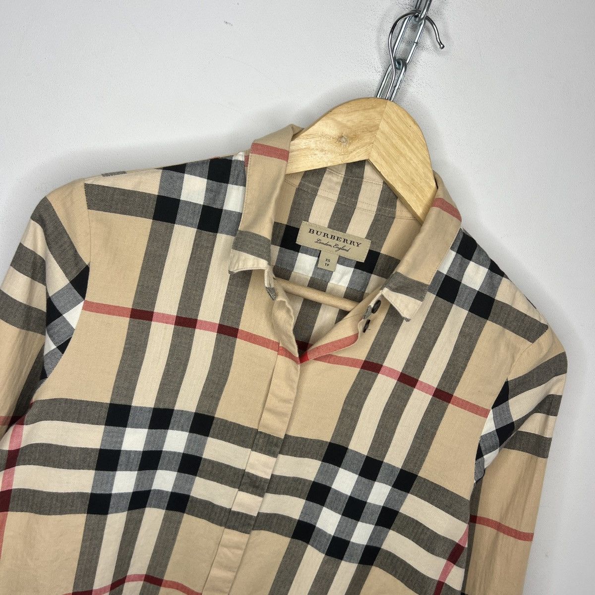 Burberry Burberry Nova Check Shirt Button Up Beige Size US XS / EU 42 / 0 - 4 Thumbnail