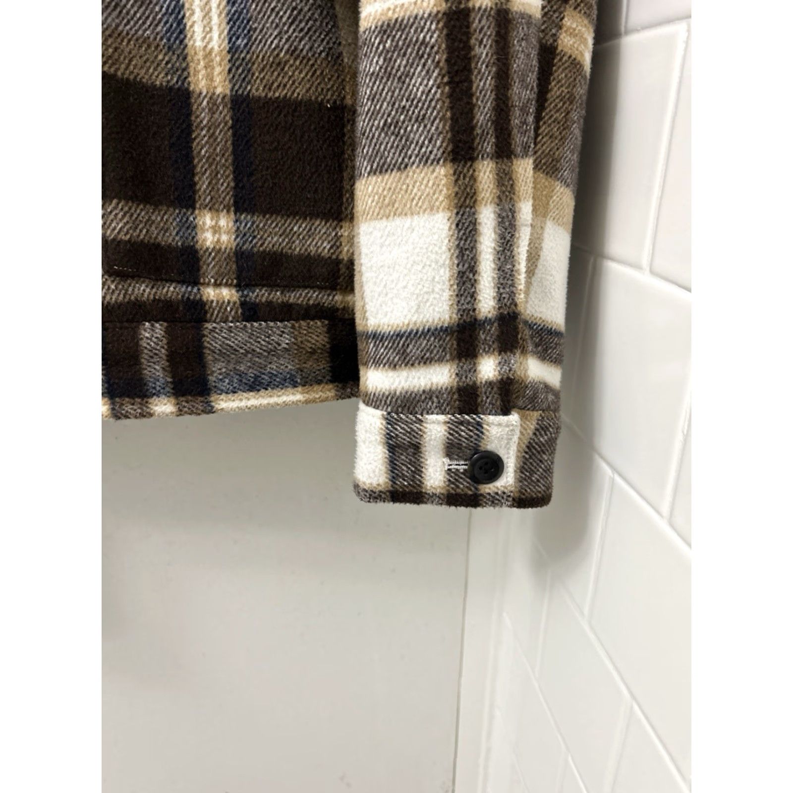 Banana Republic Banana Republic Jacket Mens M Brown Plaid Wool Sherpa Collar Pockets L/S Quilted Lined Fall Winter Vintage: No Size US M / EU 48-50 / 2 - 6 Thumbnail