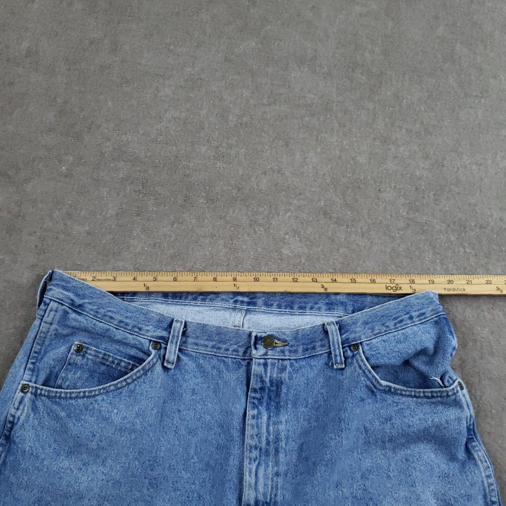 Wrangler VINTAGE Wrangler Regular Fit Jeans Mens 40x30 Blue Straight Leg Denim 38x24 Size US 40 / EU 56 - 6 Thumbnail