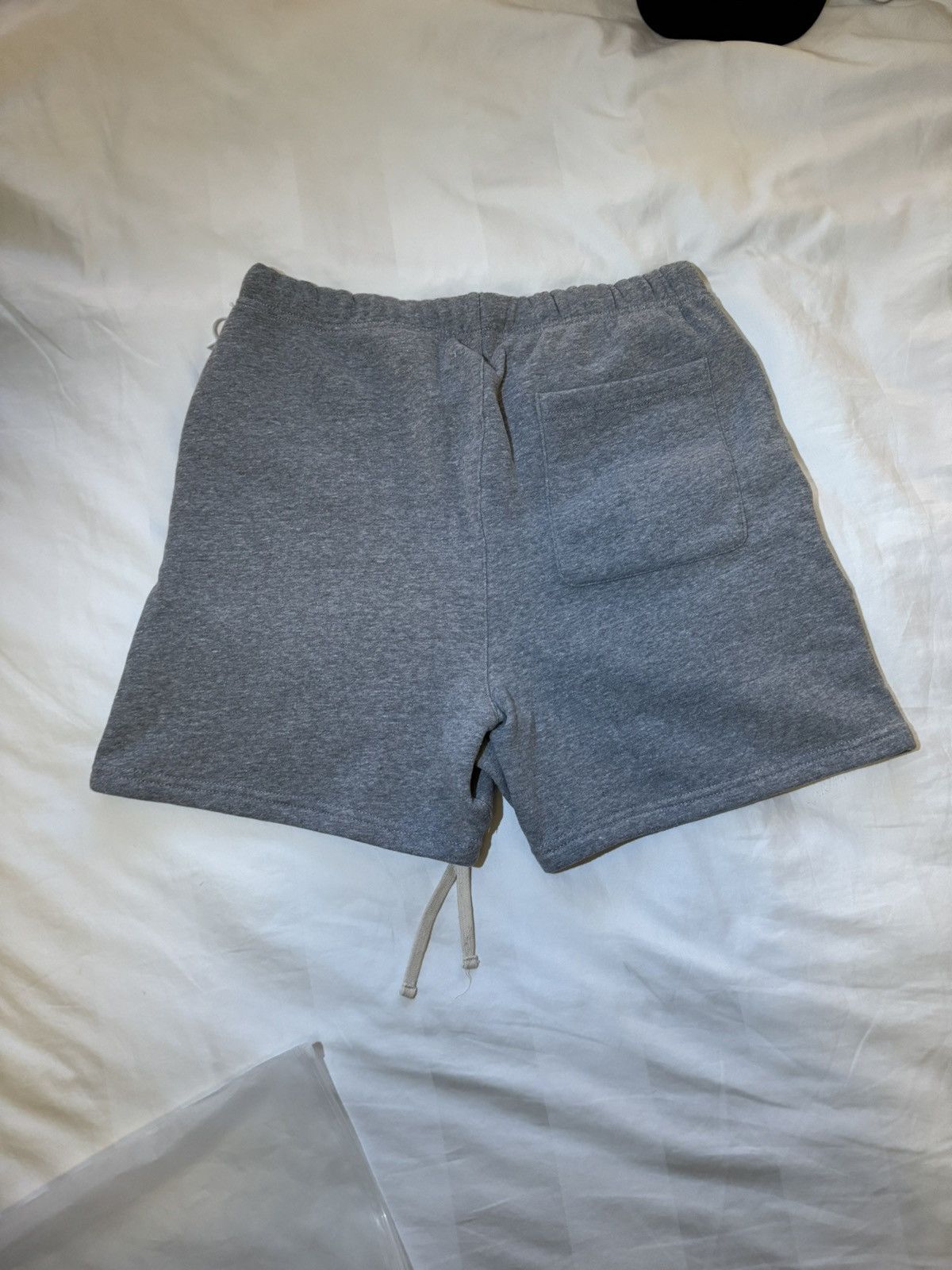 Essentials × Fear of God Graphic Sweat Shorts FW18 Size US 30 / EU 46 - 3 Thumbnail