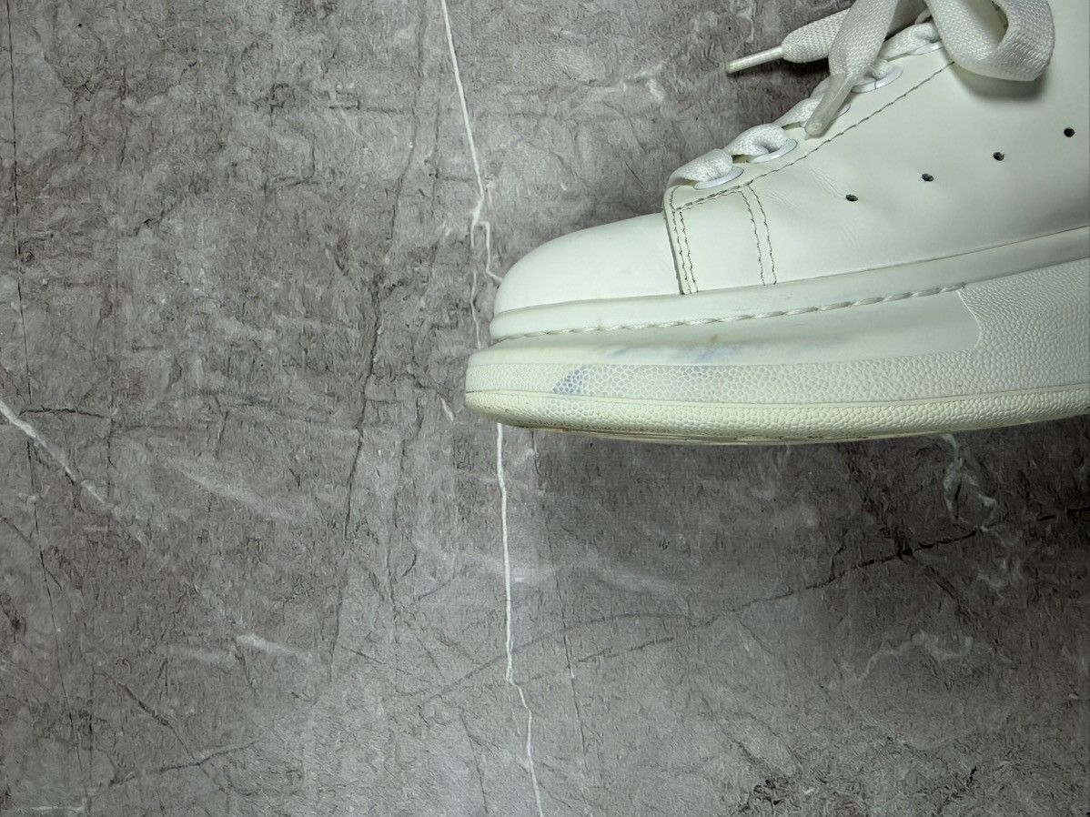 Alexander McQueen Alexander McQueen Sneakers Size 40 Size US 7 / EU 40 - 16 Thumbnail