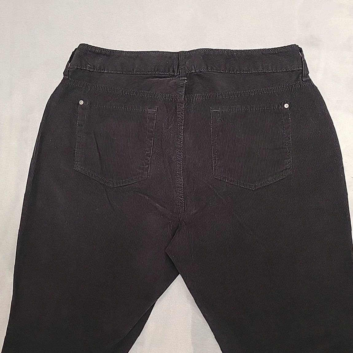 Eddie Bauer Eddie Bauer Pants Women 10 Black Corduroy Bootcut Retro Y2K Classic Size 32" / US 10 / IT 46 - 7 Thumbnail