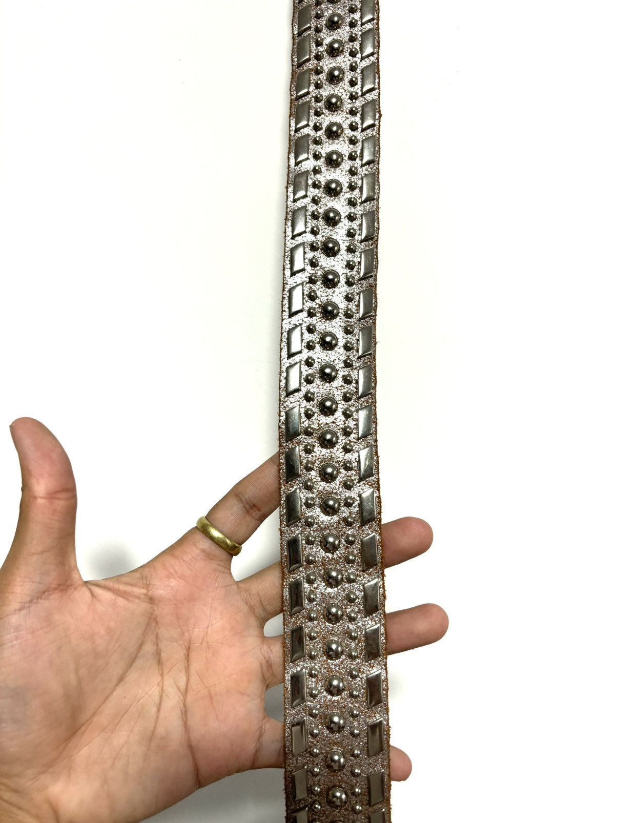 Leather Vintage Design Studded Belt (size 33-35) Size ONE SIZE - 9 Thumbnail