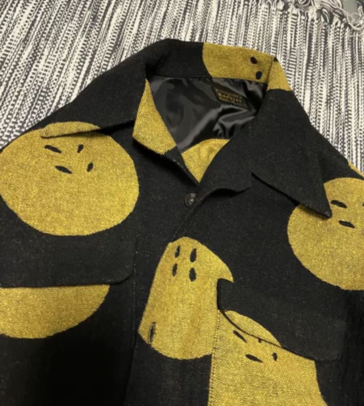 Kapital Kapital trendy men's and women's smiling face jacket Size US L / EU 52-54 / 3 - 3 Thumbnail