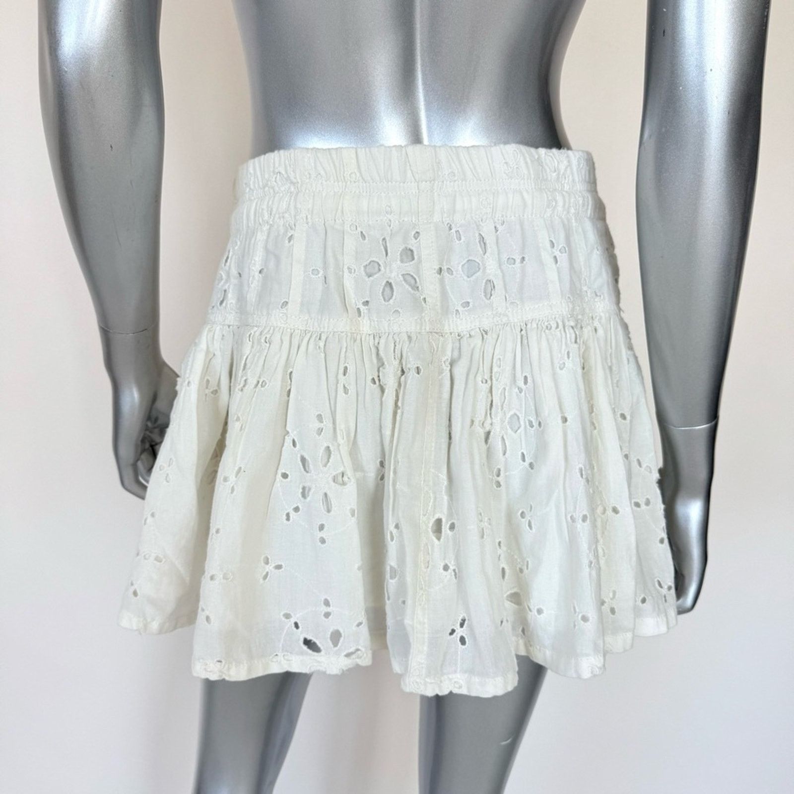 Free People Free People layette white skirt size S Retail 120$ Size 27" / US 4 / IT 40 - 4 Thumbnail