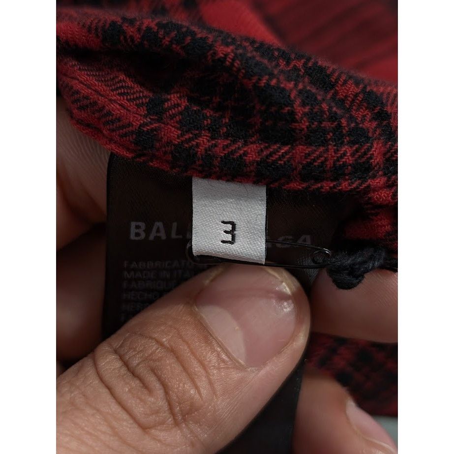 Balenciaga o1rshd1 Hooded Oversized Shirt Check in Red/Black Size US L / EU 52-54 / 3 - 16 Thumbnail