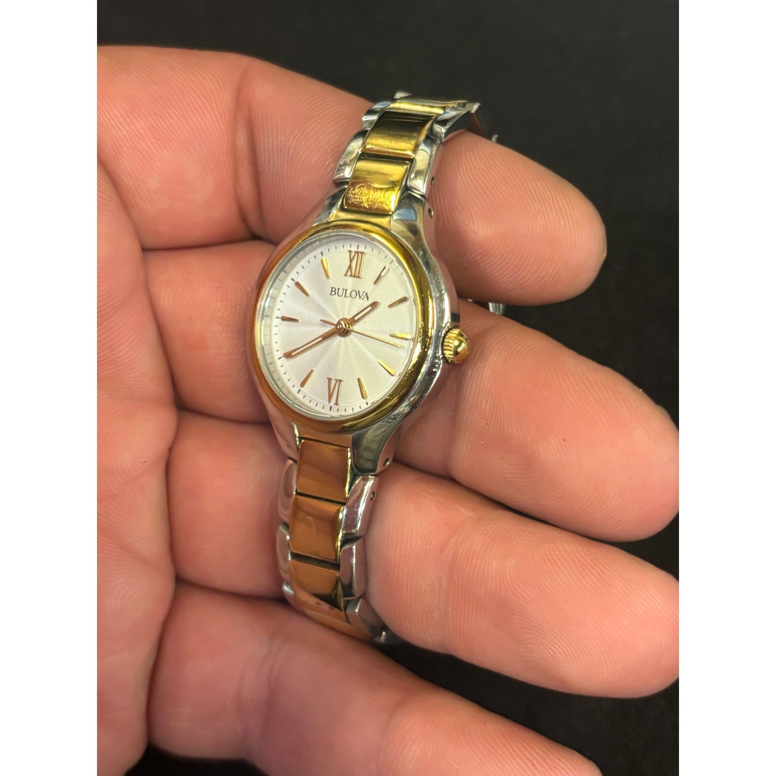 Bulova Bulova 98L217 Classic 2-Tone Women’s Watch! New Battery! Size ONE SIZE - 6 Thumbnail