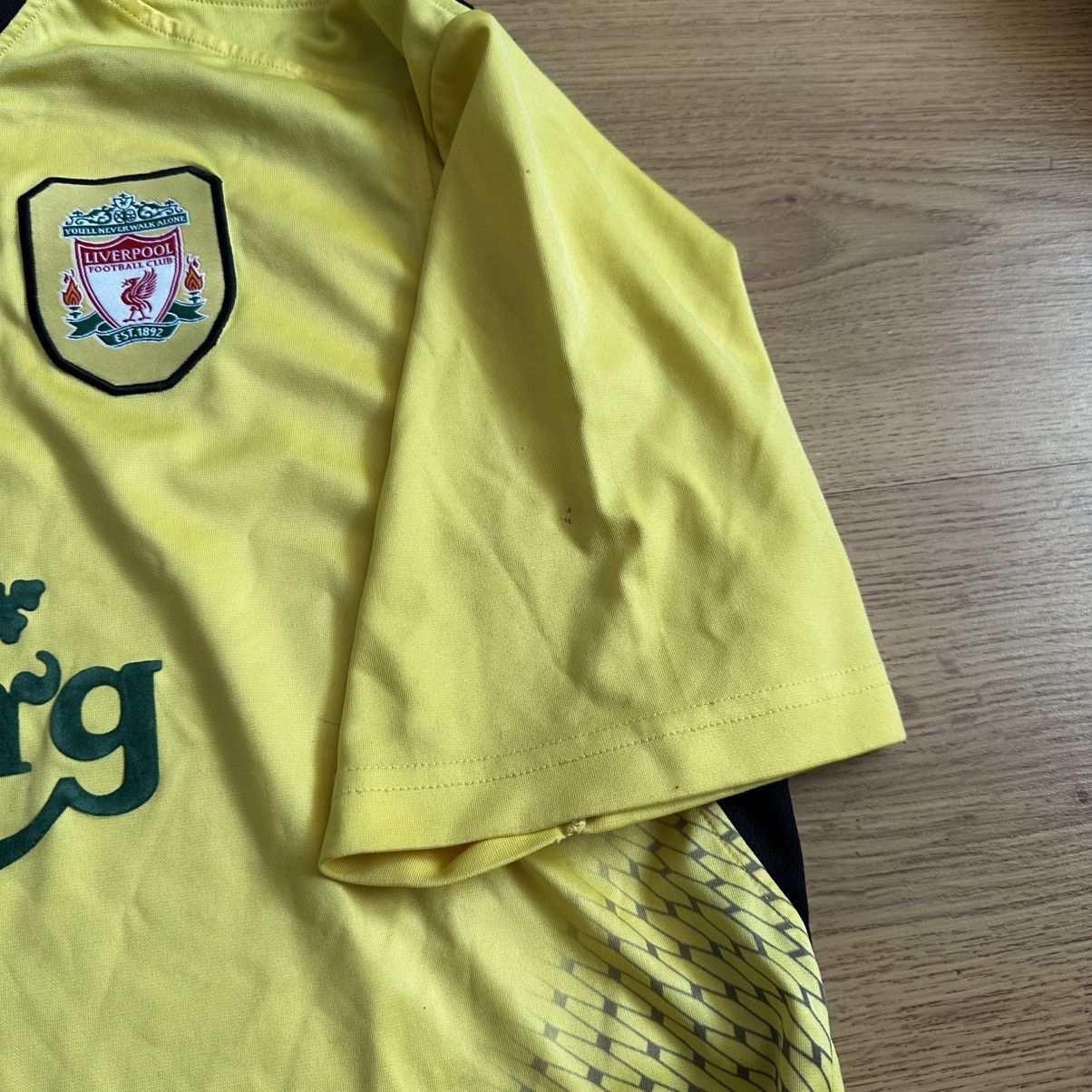 Reebok Liverpool Away football shirt 2004 - 2006 Yellow Reebok Size US XL / EU 56 / 4 - 6 Thumbnail