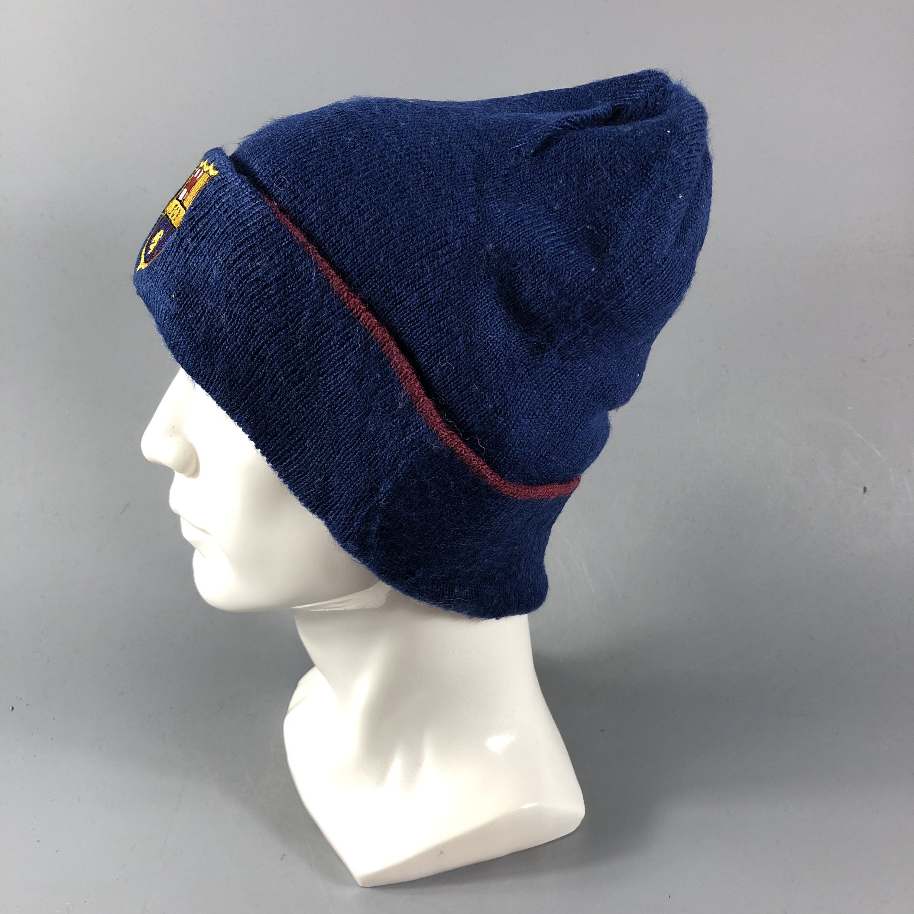 Vintage FC Barcelona Beanie Snowcap Snow Hat B624 Size ONE SIZE - 2 Thumbnail