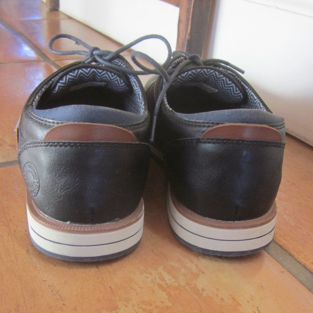 Bullboxer B-52 By Bullboxer Timo Cap Toe Oxford Size 8 Size US 8.5 / IT 38.5 - 2 Thumbnail