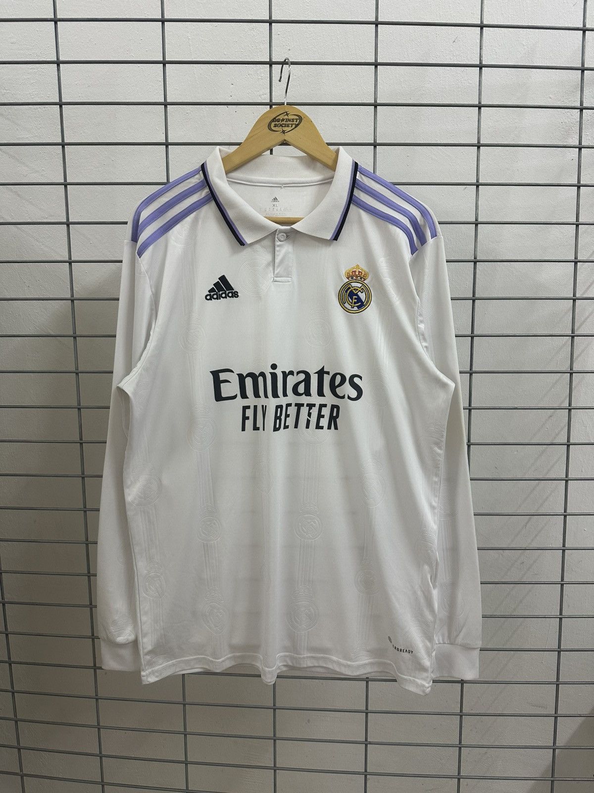 Adidas Adidas Real Madrid 22/23 Home Long Sleeve Jersey Size US XL / EU 56 / 4 - 1 Thumbnail