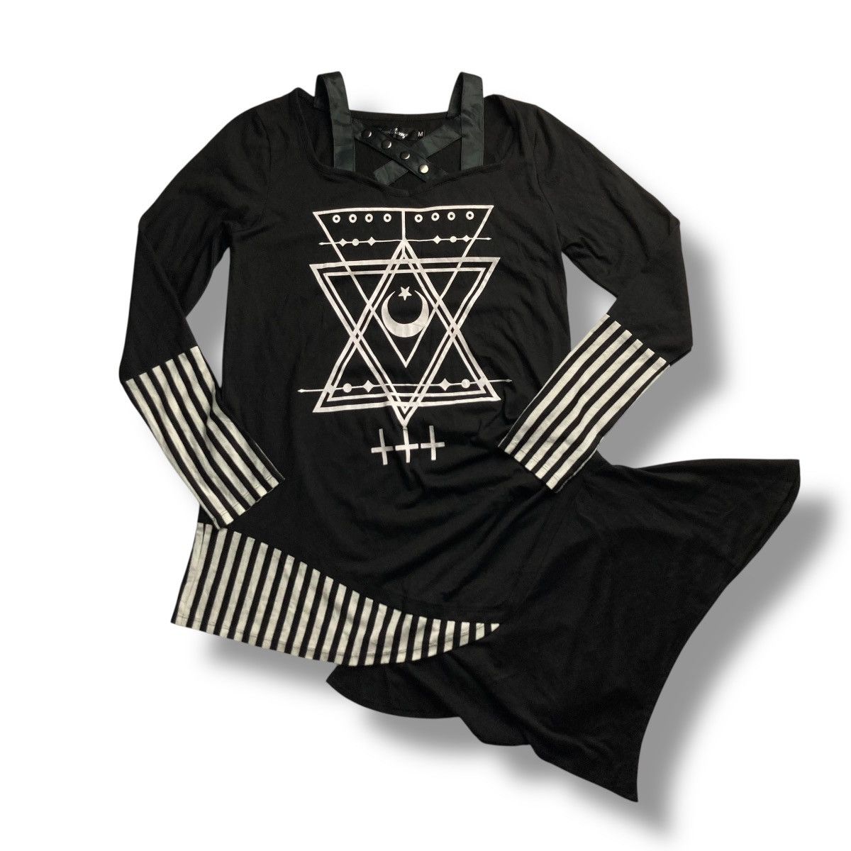 Sex Pot ReVeNGe 🇯🇵 SEX POT REVENGE PUNK GOTHIC BLOUSE Size M / US 6-8 / IT 42-44 - 1 Thumbnail