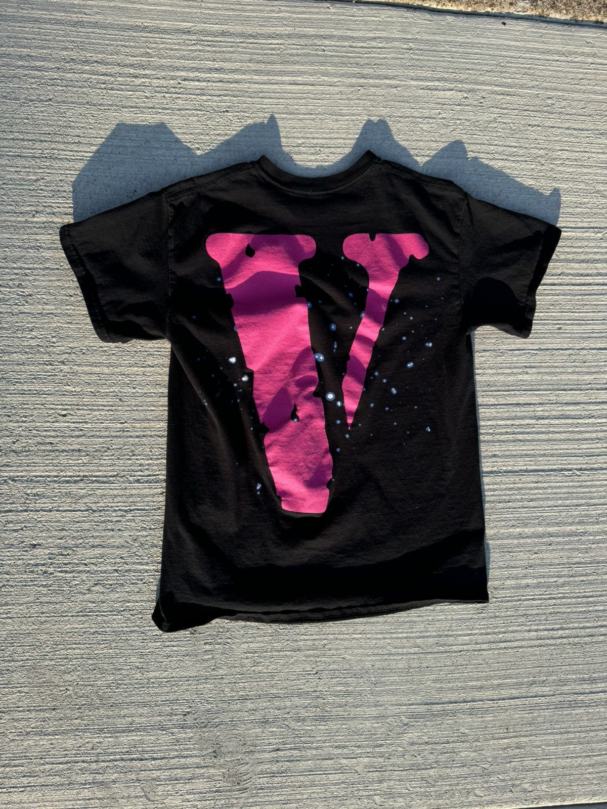 VLONE x Pop Smoke hotsell King of NY Pink on Black T-shirt