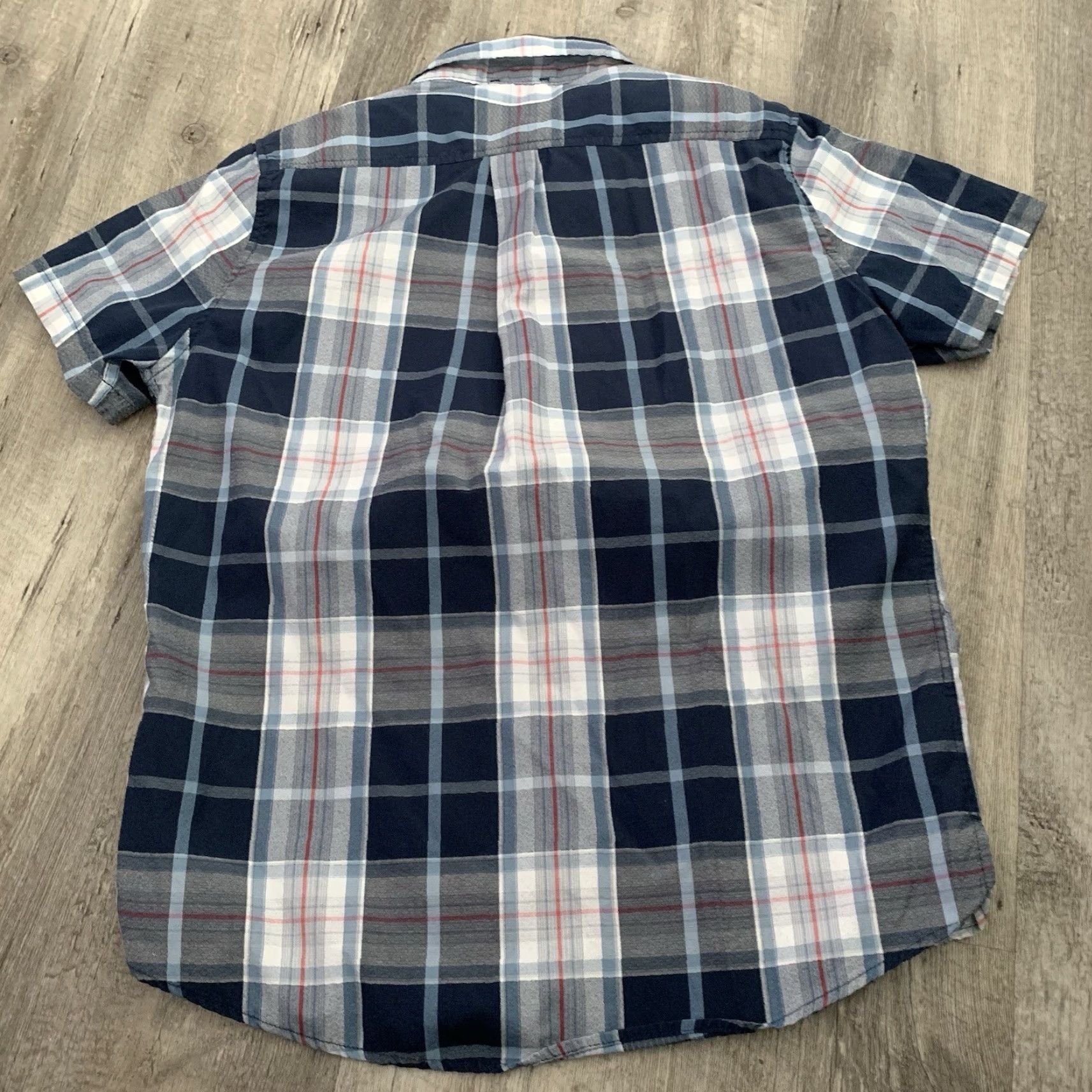 Eddie Bauer Eddie Bauer Shirt Mens Sz Medium Blue Plaid Vented Fishing Hiking Outdoor Size US M / EU 48-50 / 2 - 5 Thumbnail