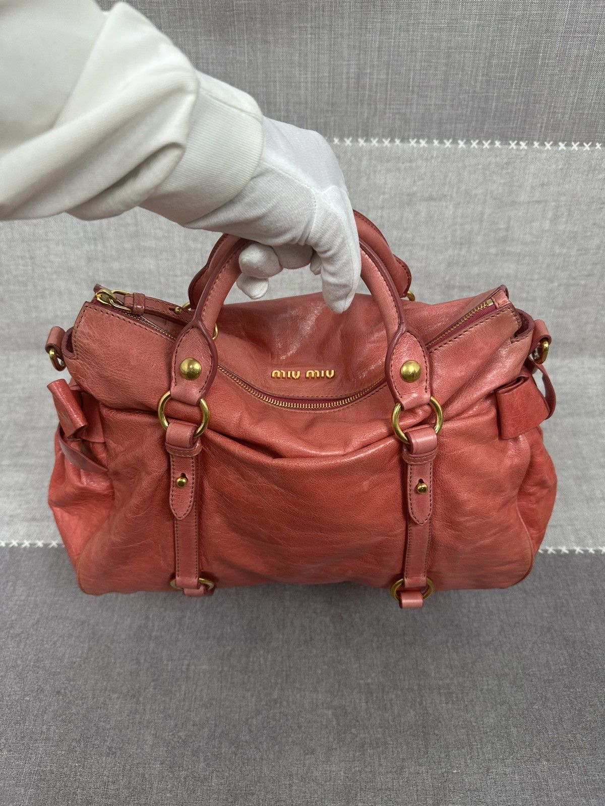 Miu Miu Miu Miu Vitello Lux Bow Bag — Coral Pink Leather — Size 26 Size ONE SIZE - 24 Thumbnail