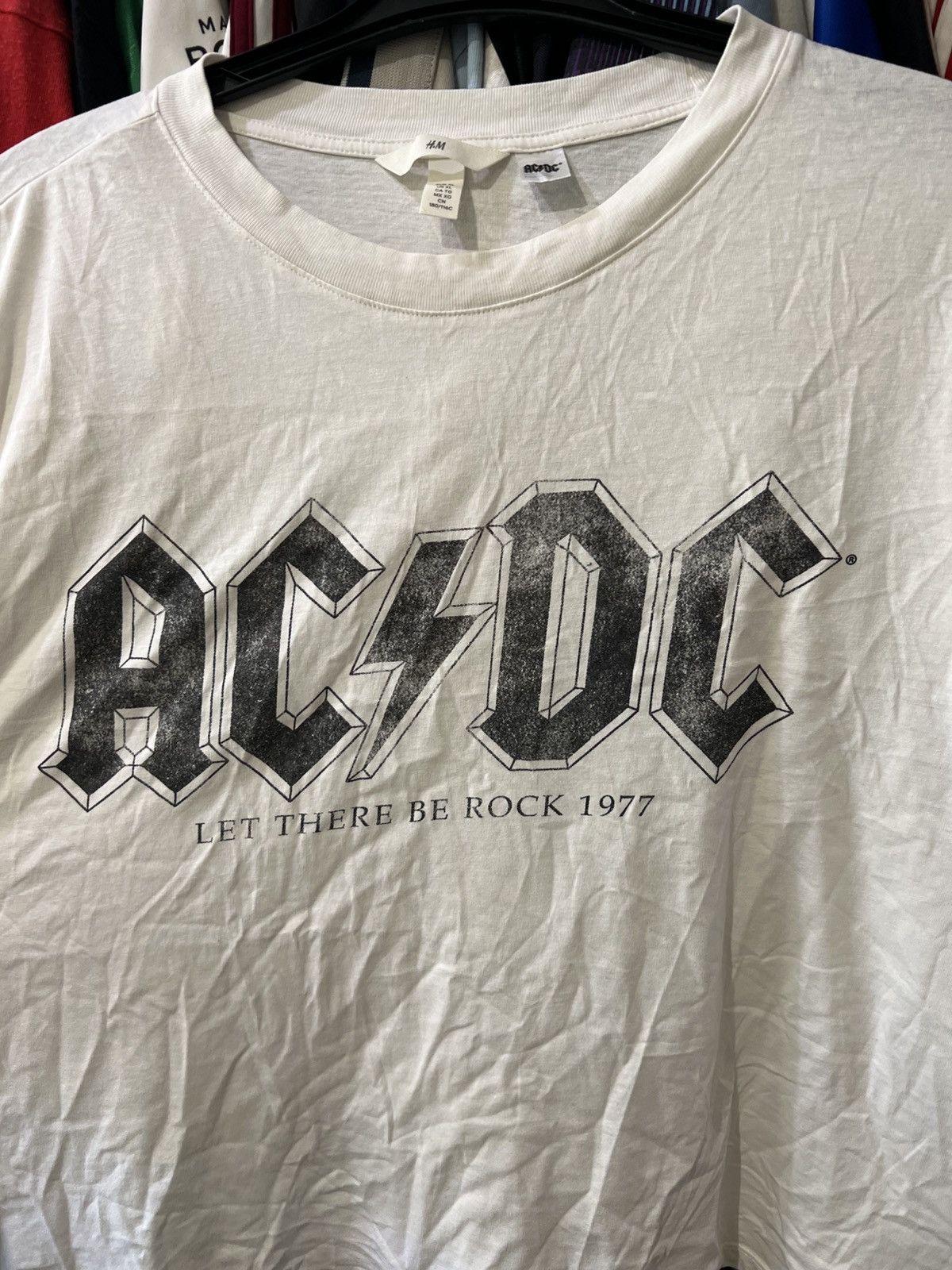 Band Tees VINTAGE AC DC LET THERE BE ROCK BAND GRAPHIC TOUR T SHIRT Size US XL / EU 56 / 4 - 2 Thumbnail