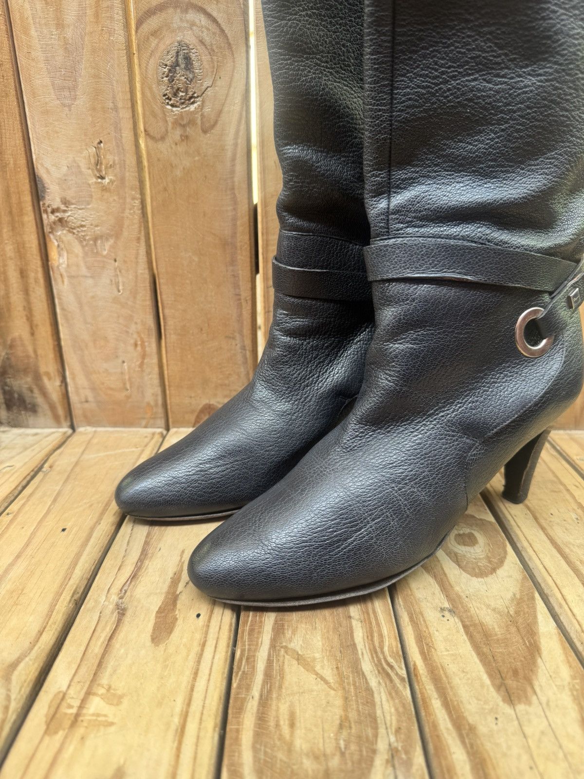 Salvatore Ferragamo Salvatore ferragamo black HI Leather heeled boots sz USA 7G Size US 7 / IT 37 - 4 Thumbnail