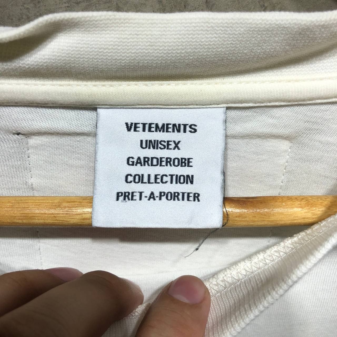 Vetements Vetements Logo tee Size US XL / EU 56 / 4 - 4 Thumbnail